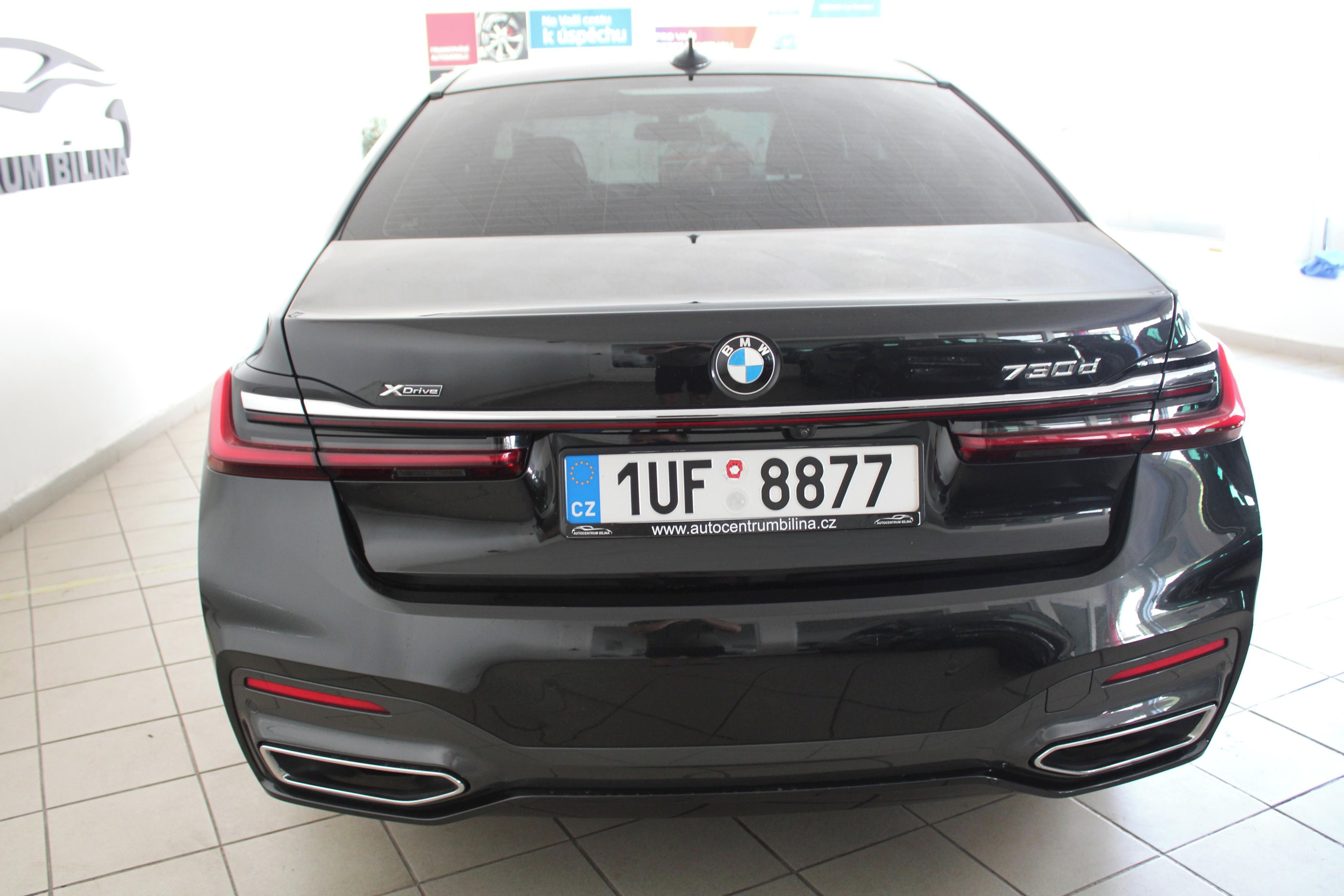 BMW Řada 7, 730d xDrive Mpaket - fotka 4