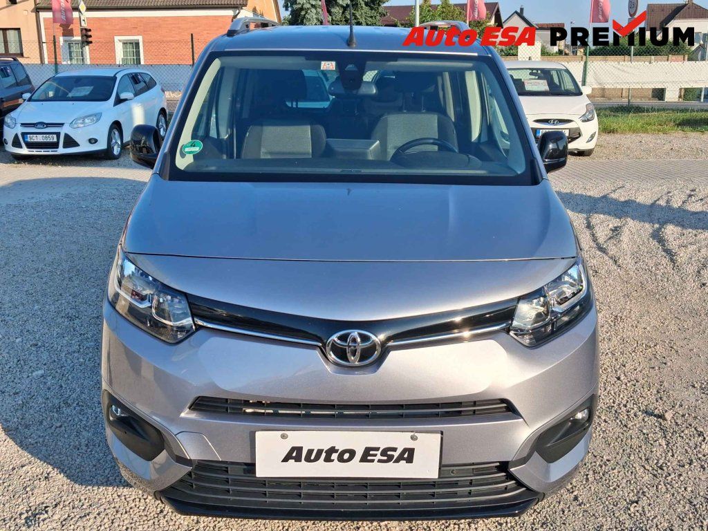 Toyota Proace City Verso, 1.5 - fotka 2