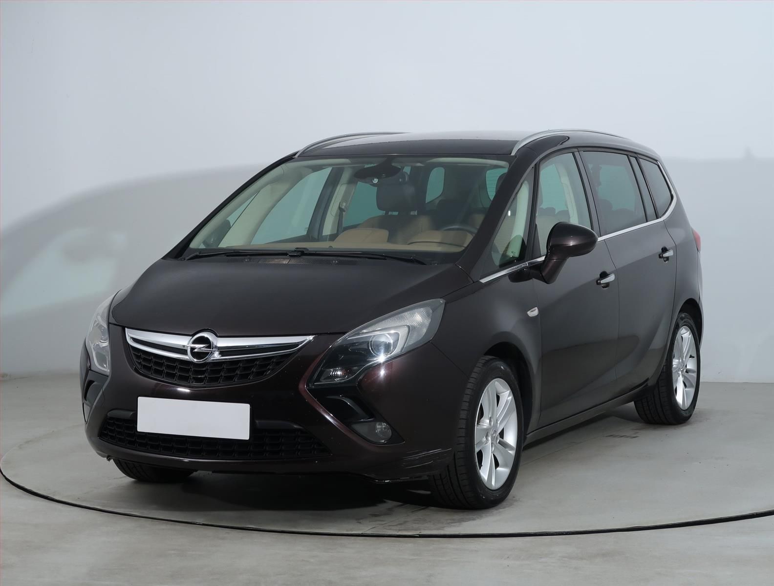 Opel Zafira, 1.4 Turbo, 7 míst, Navi - fotka 2