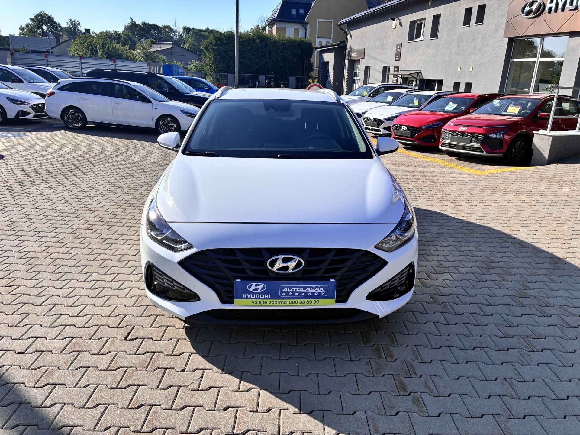 Hyundai i30, WG 1.0T-GDi 88kW,1.MAJITEL,ČR - fotka 2