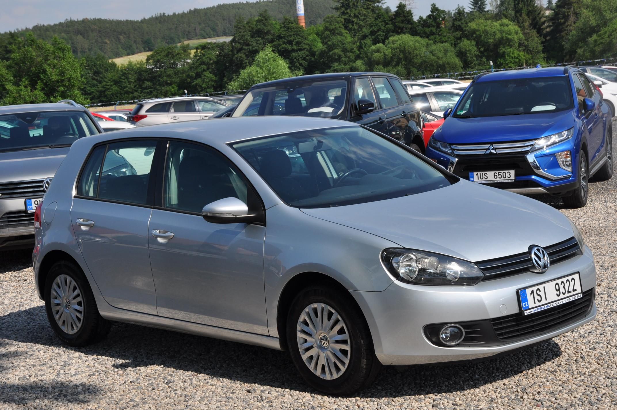 Volkswagen Golf, VI 1.6TDi 66kW Trendline - fotka 2