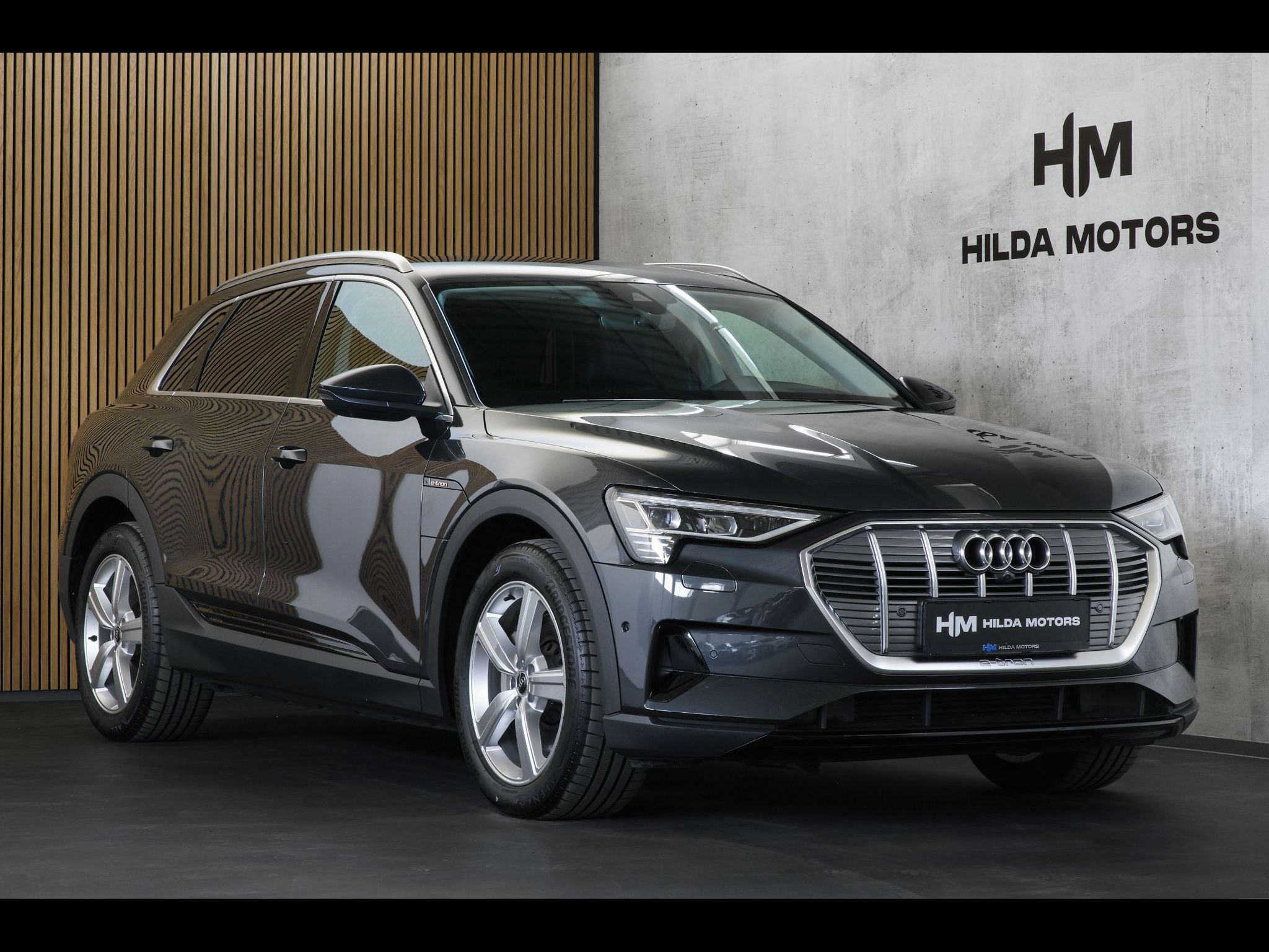 Audi e-tron, 55 300kW NightV B&O HUD ZÁRUKA