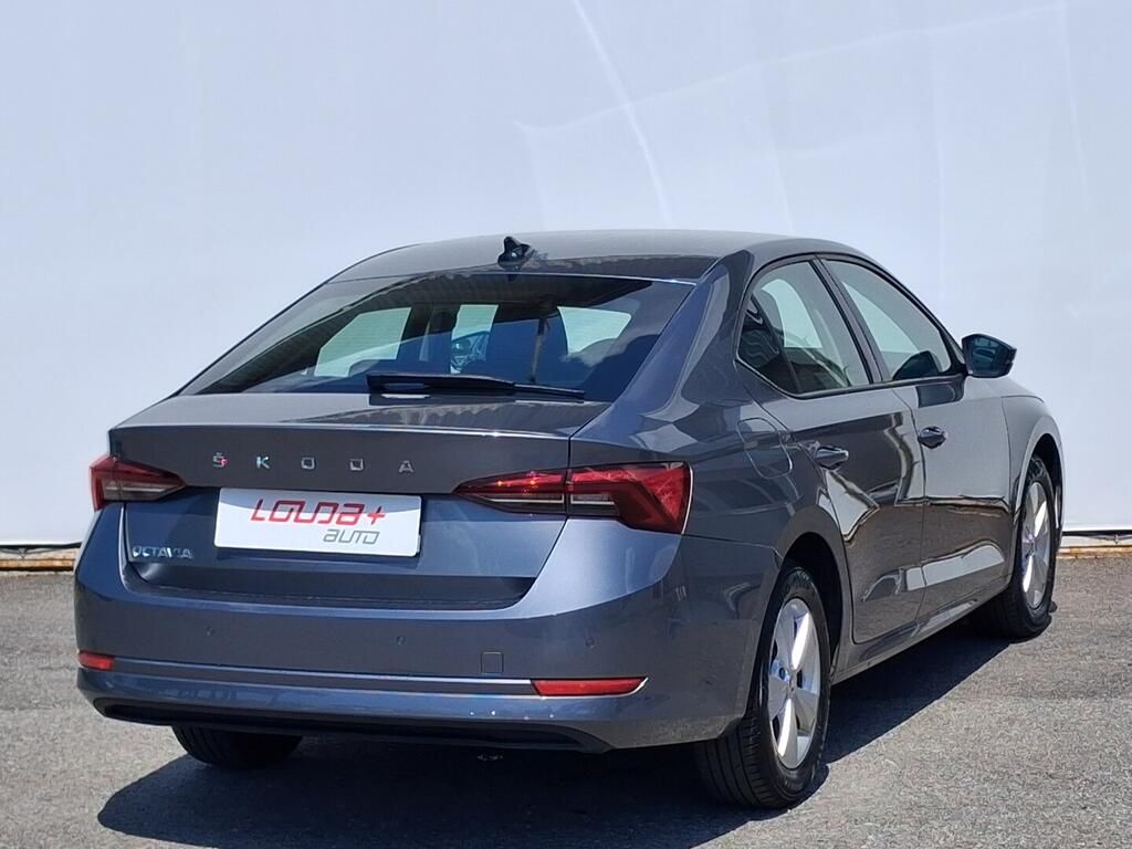 Škoda Octavia, Active 1.5 TSI 110 kW - fotka 2