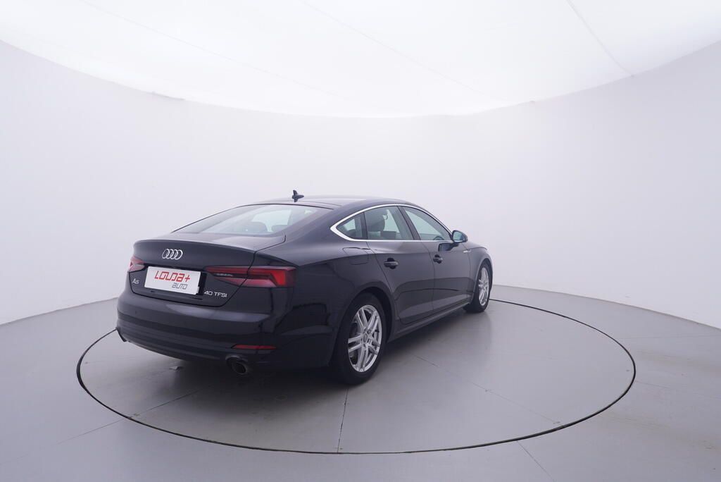 Audi A5, 2.0 TSI 140 kW - fotka 5