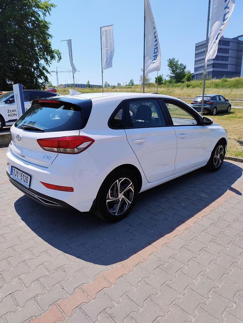 Hyundai i30, 1.0 FAMILY COMFORT - fotka 4