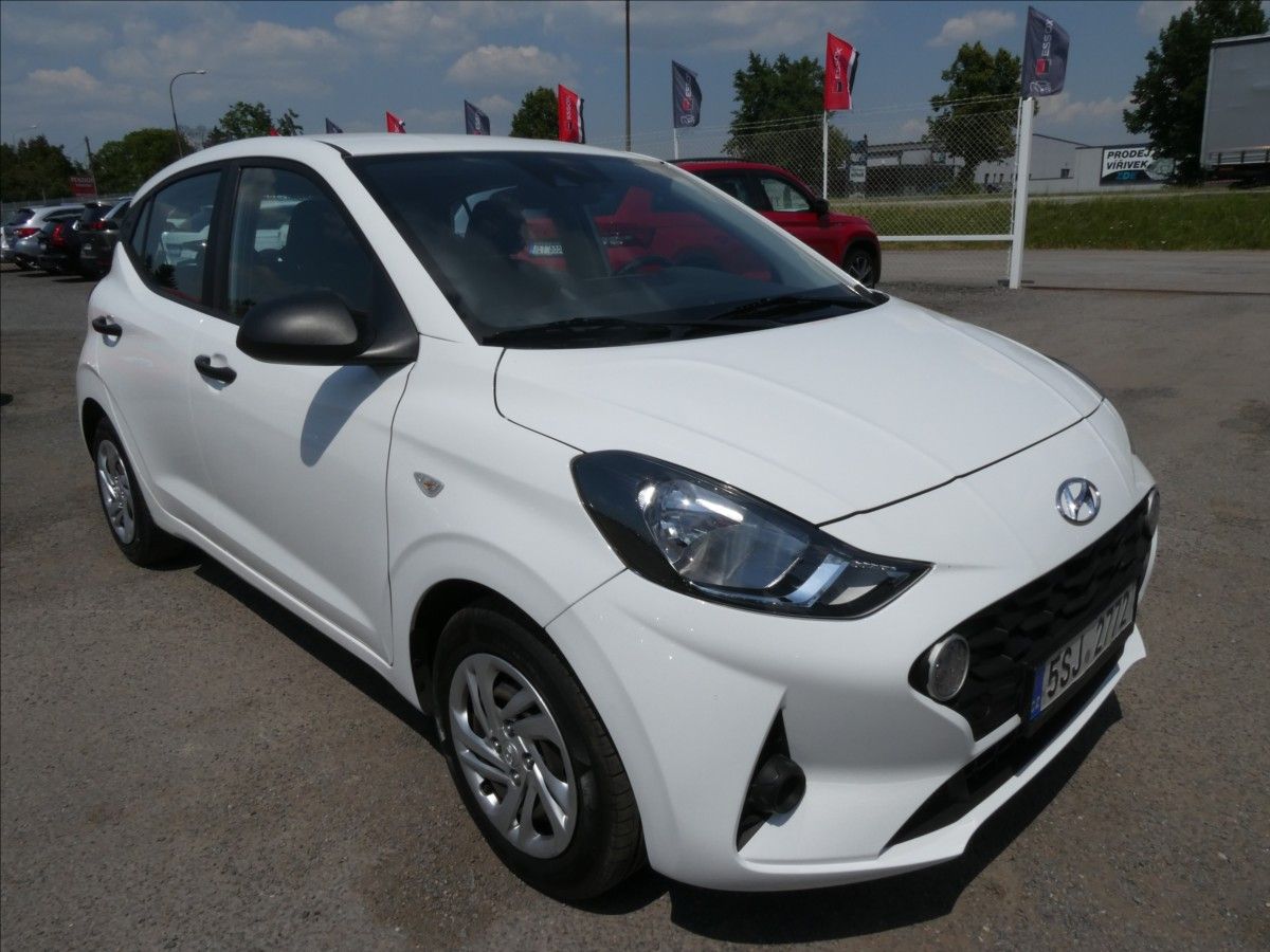 Hyundai i10, 1,0 i 49kW 1.majitel, DPH, ČR