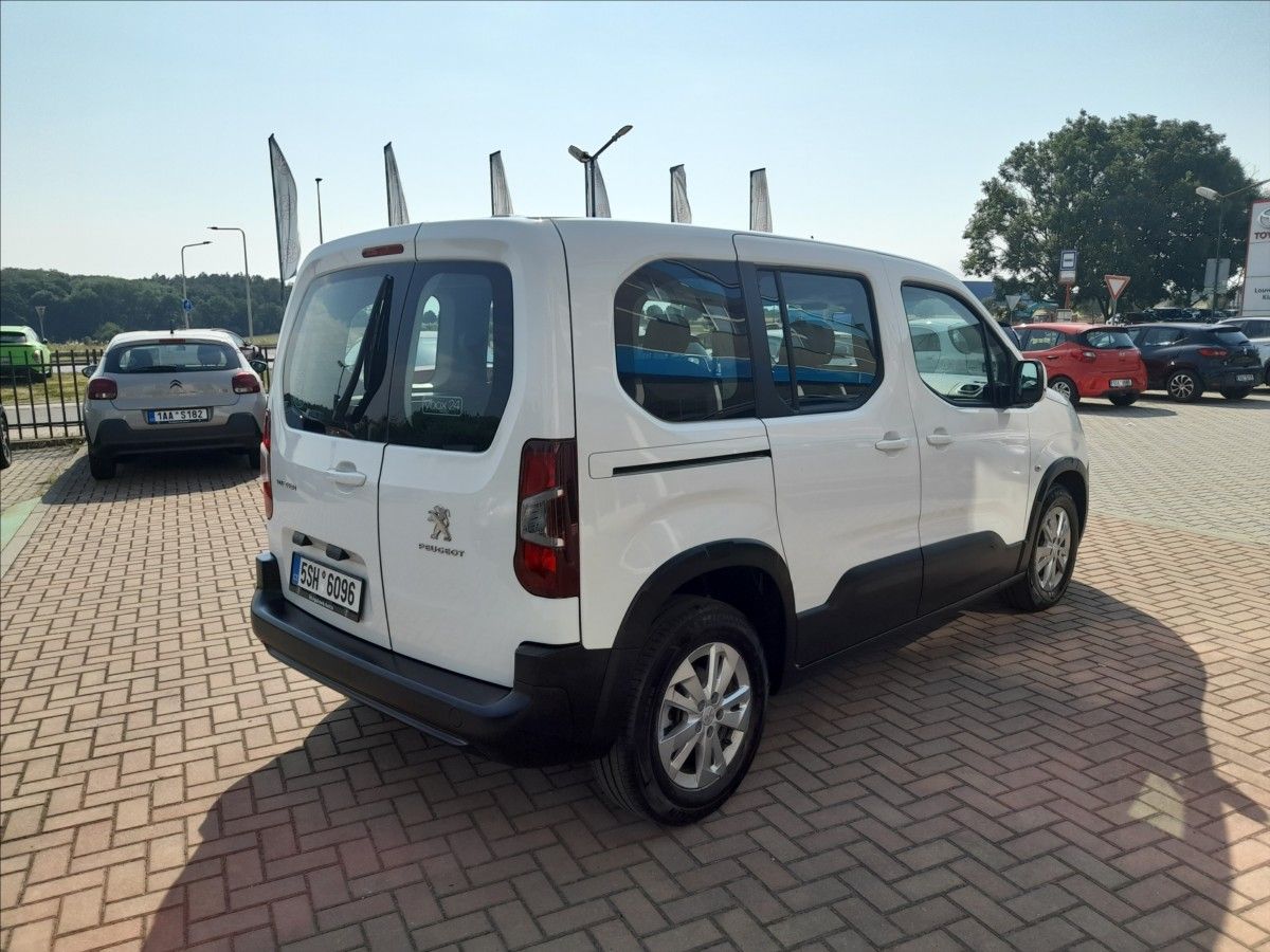 Peugeot Rifter, 1,5 BlueHDi Active - fotka 6