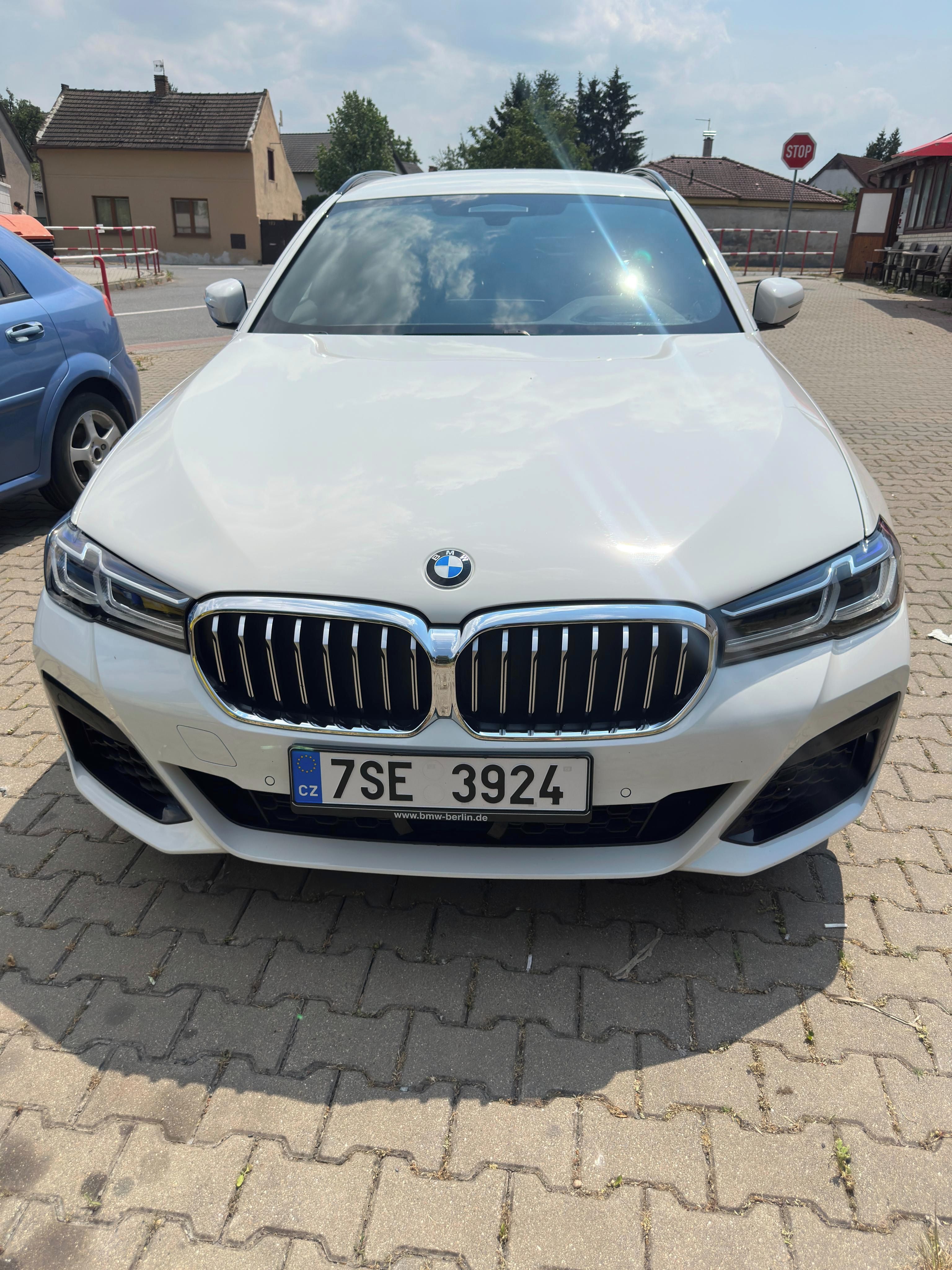 BMW Řada 5, BMW 540i H&K,Nezávislé. Laser