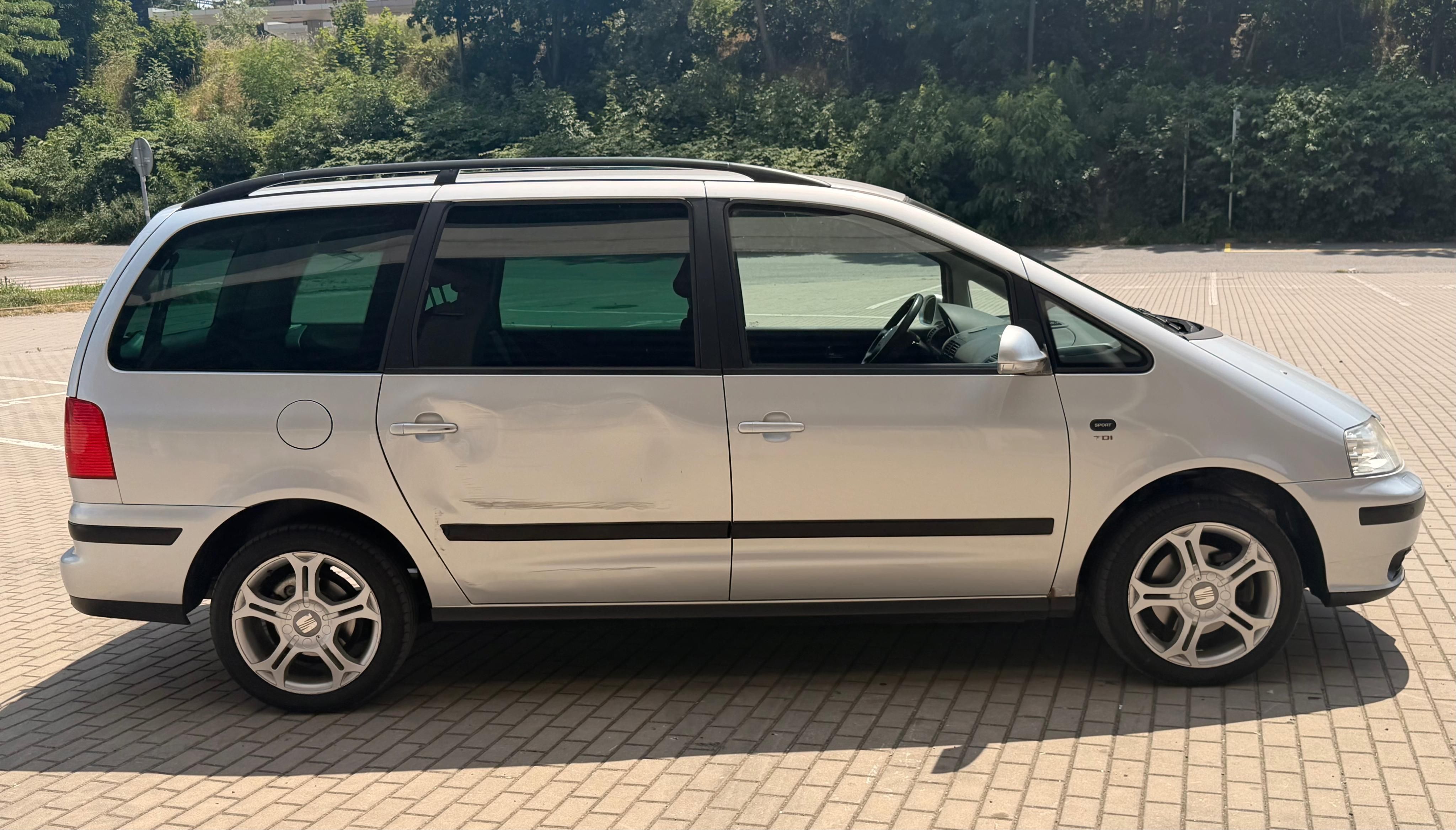 Seat Alhambra, 2.0TDi 103kw Původ ČR 7míst - fotka 6