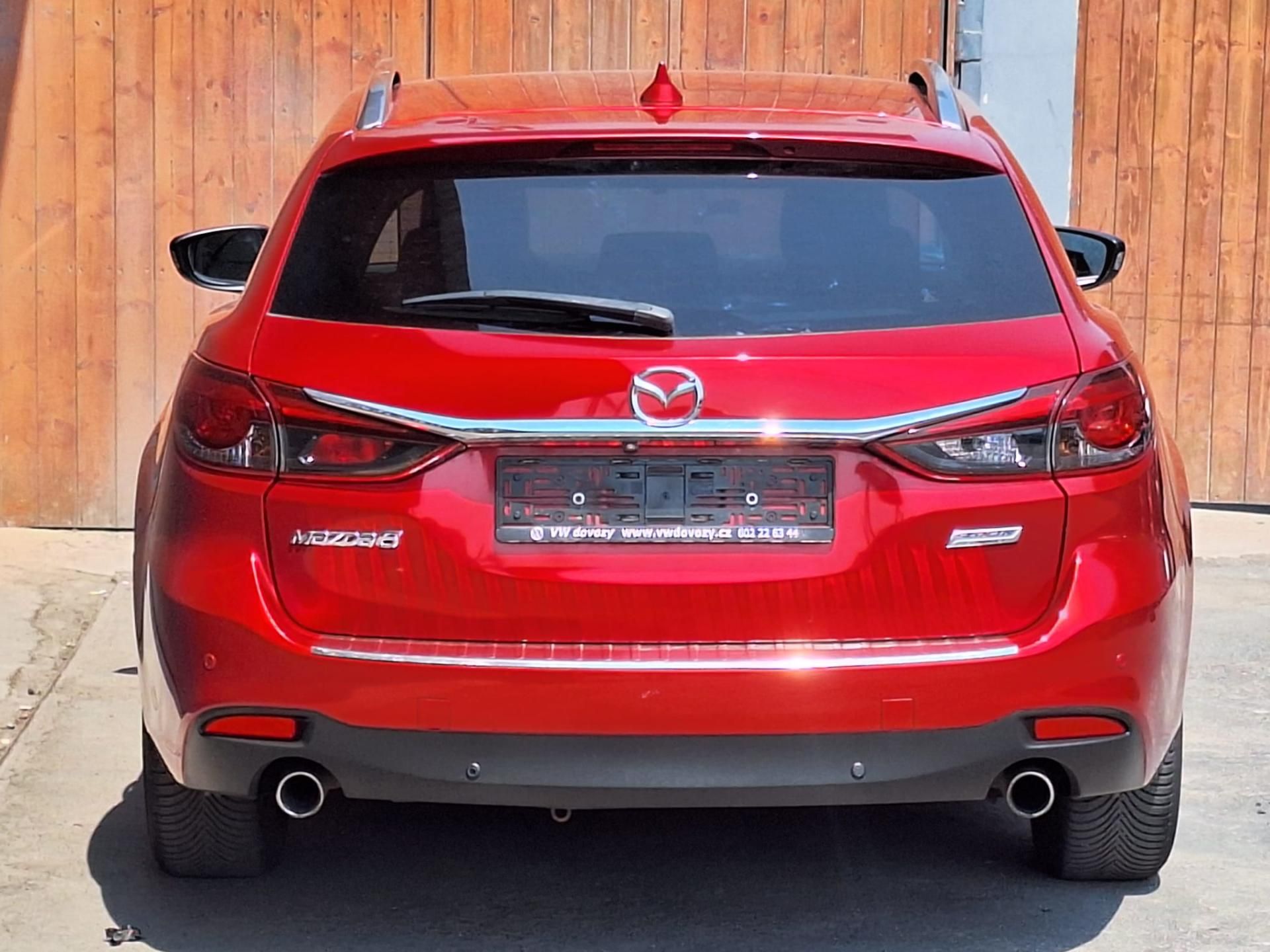 Mazda 6, 2,2D Sports-Line bílá kůže - fotka 5