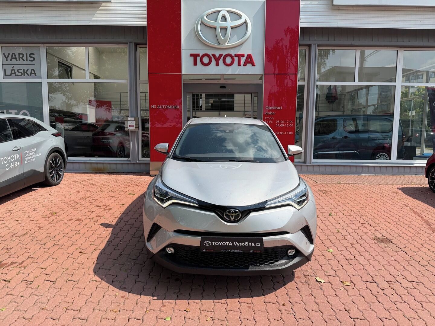 Toyota C-HR, 1.2 Turbo Executive+LED - fotka 2