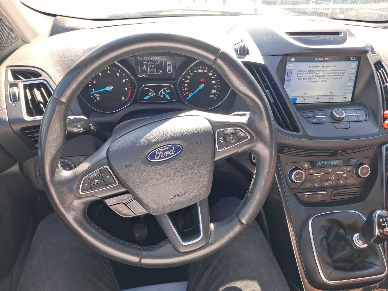 Ford Kuga, 1.5 EcoBoost, Serv.kniha, Kůže - fotka 3