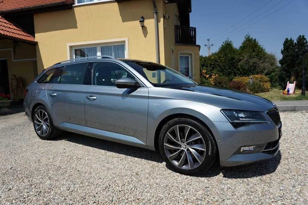 Škoda Superb, L&K 2,0 TDI 140 kW - fotka 2