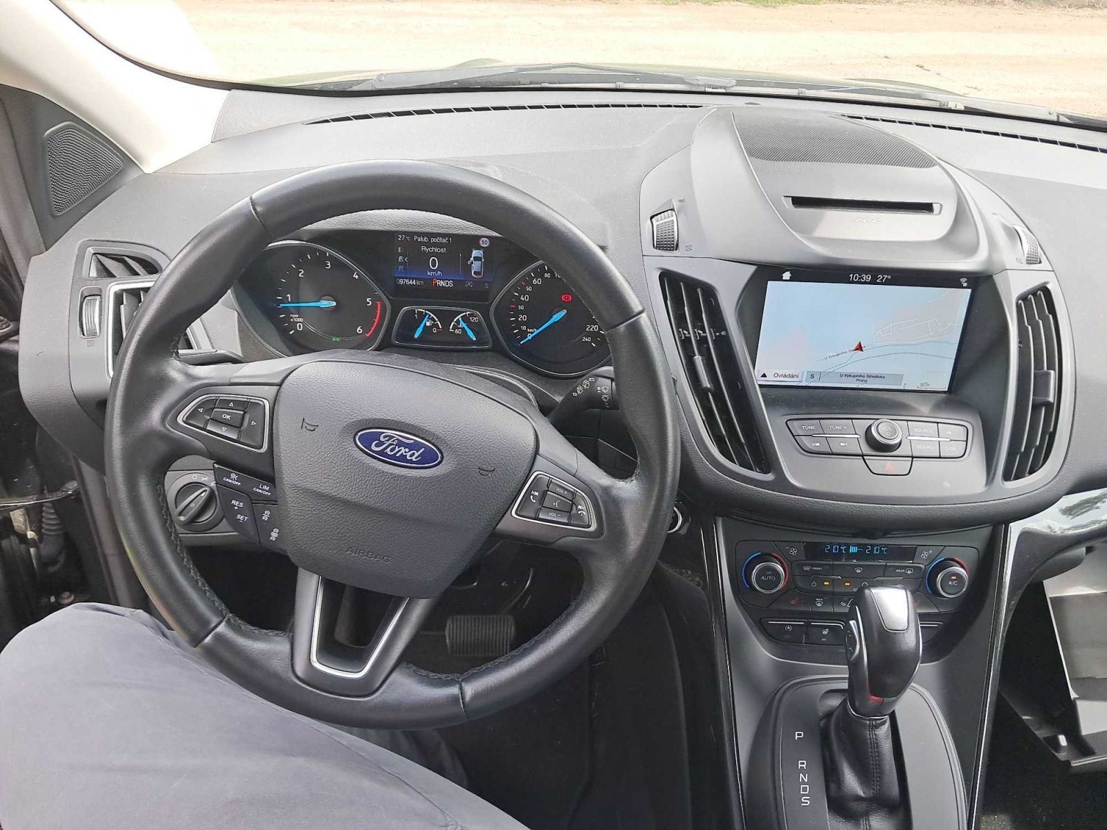 Ford Kuga, 2.0 TDCi, 4X4, Automat - fotka 3