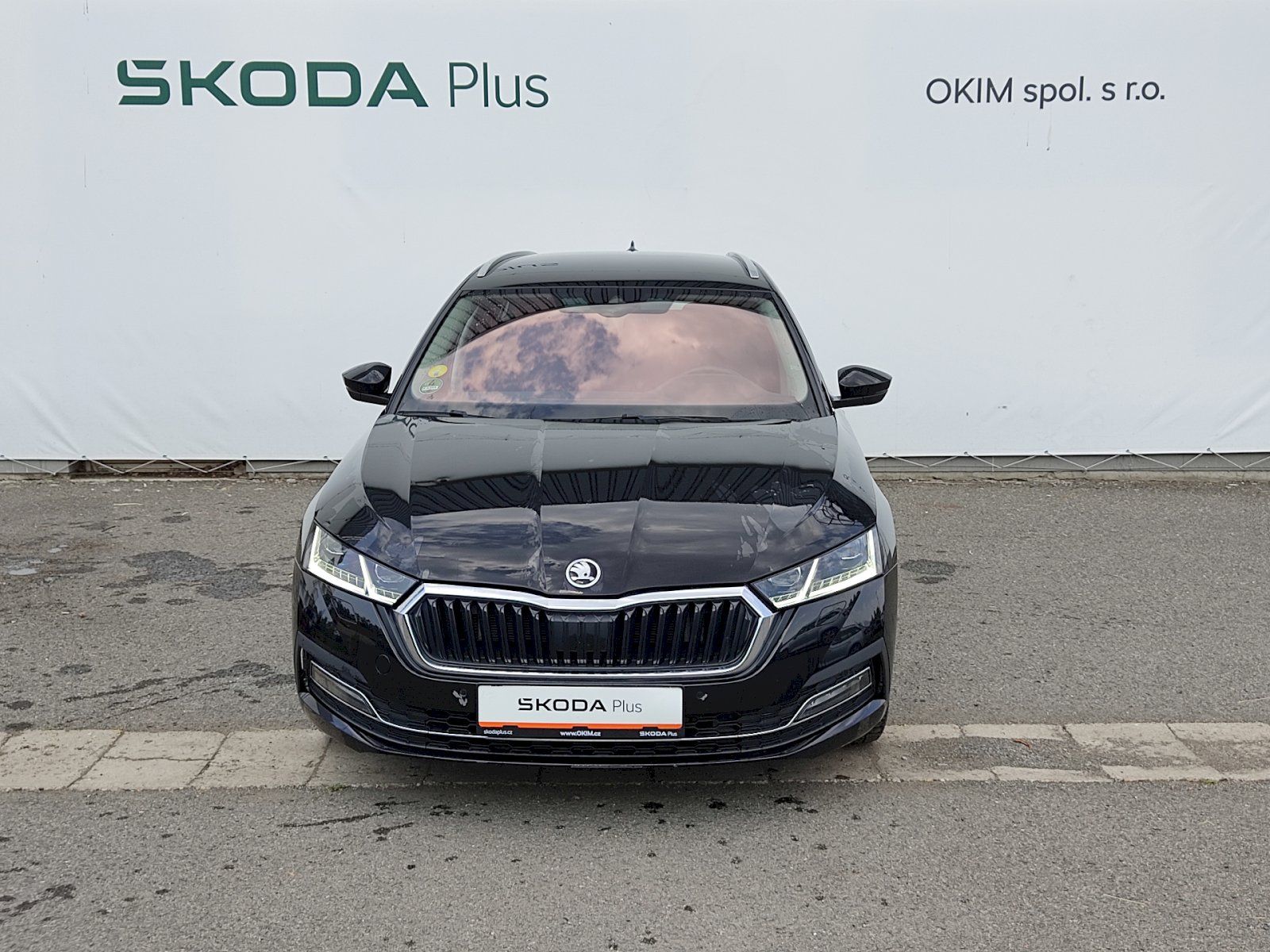 Škoda Octavia, Combi Style Plus  2,0 Tdi 110 - fotka 4