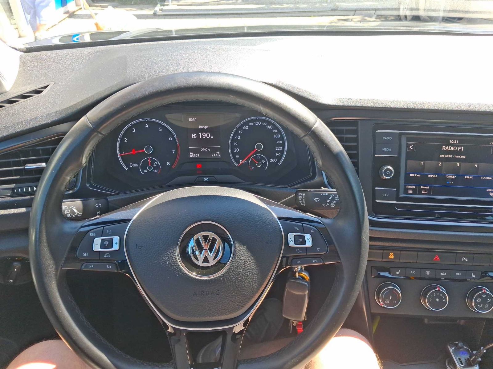 Volkswagen T-Roc, 1.0 TSI, Tempomat - fotka 3