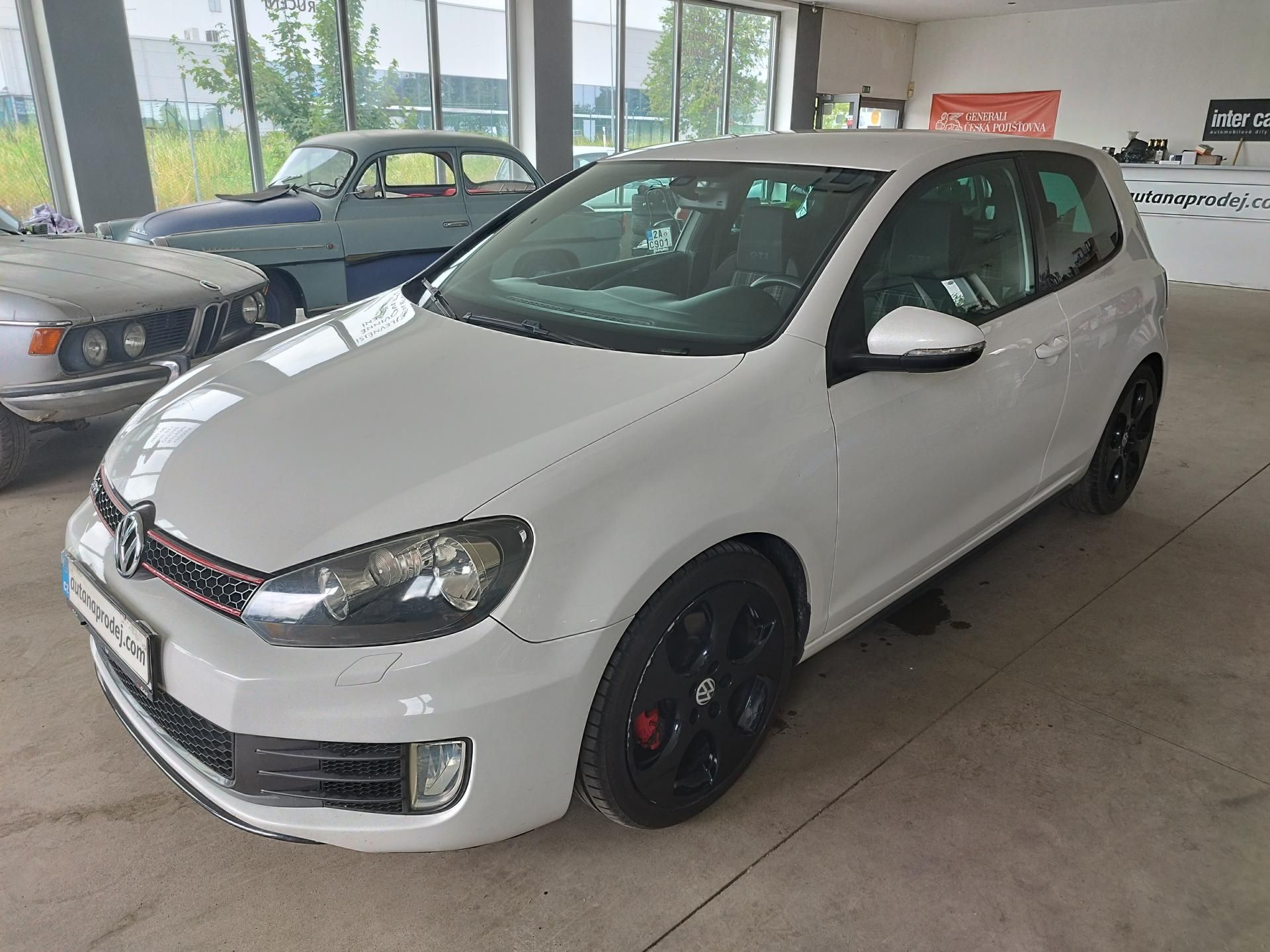 Volkswagen Golf, GTI,2,0TSI,155KW,AUT.KL.18ALU - fotka 4
