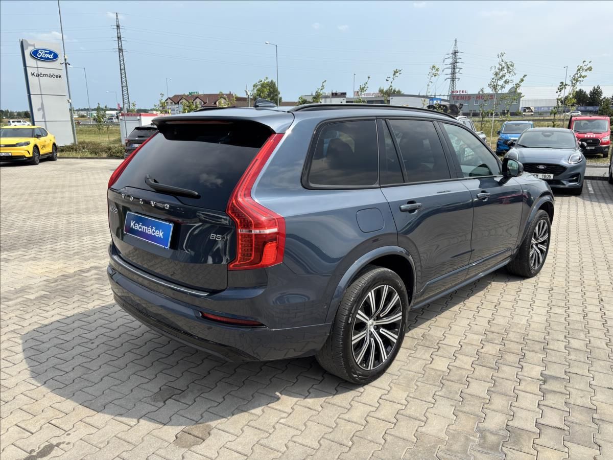 Volvo XC90, 2,0 B5 AWD diesel Plus Dark - fotka 5