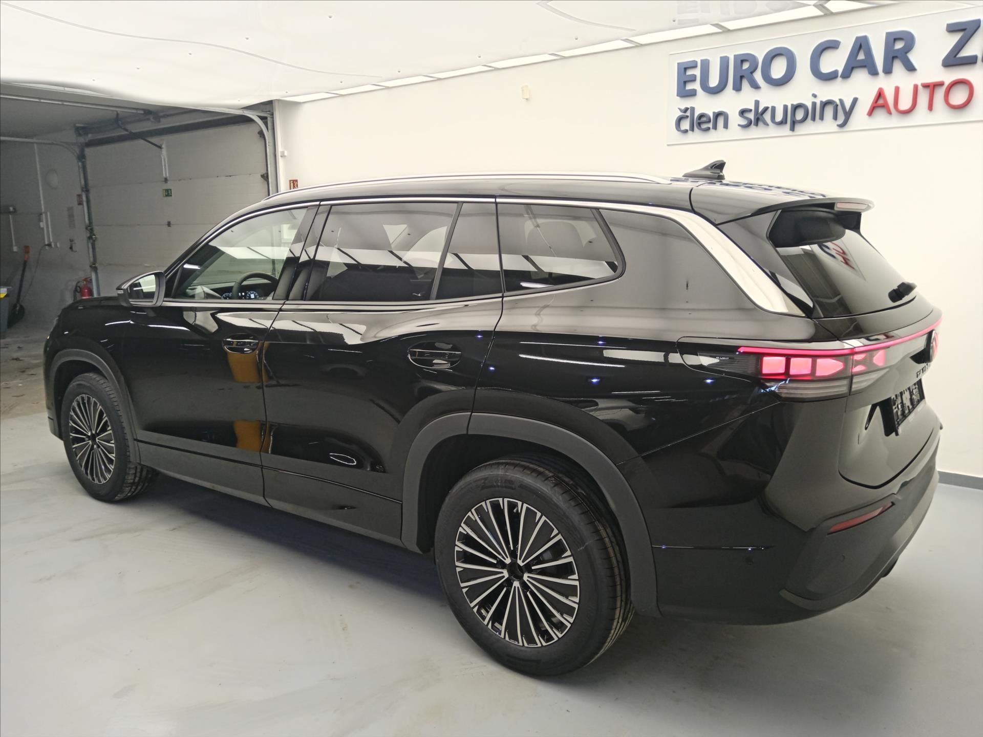 Volkswagen Tayron, 1,5 eTSI People - fotka 4
