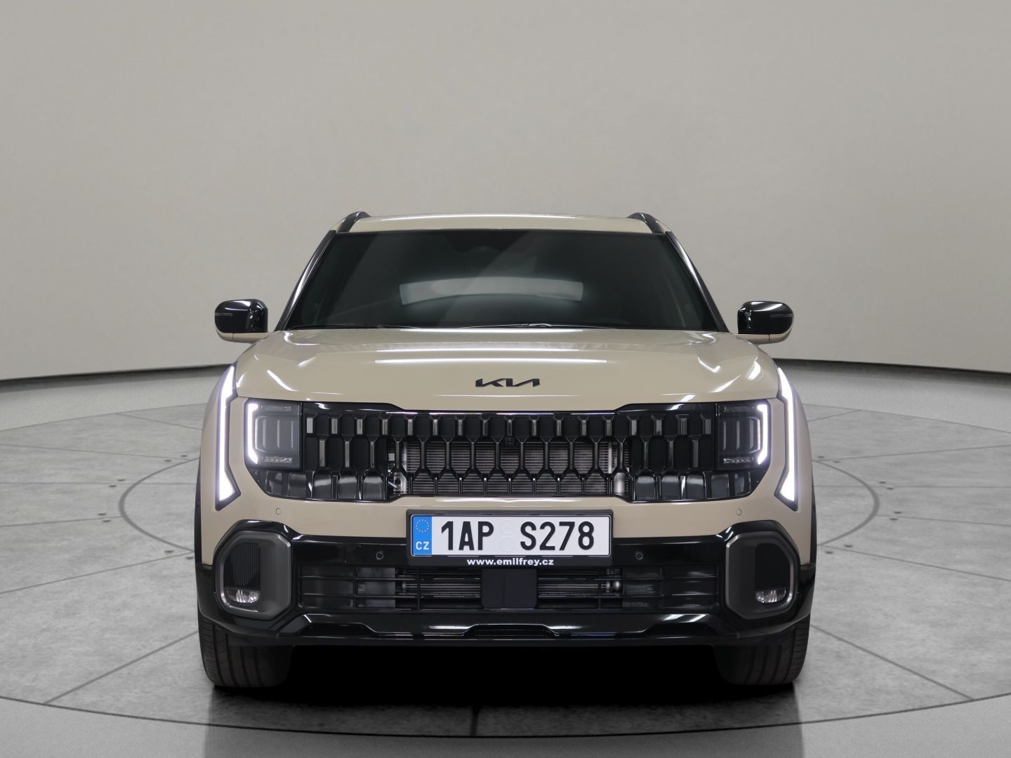Kia, X-line - K odběru od 01/2027 - fotka 2