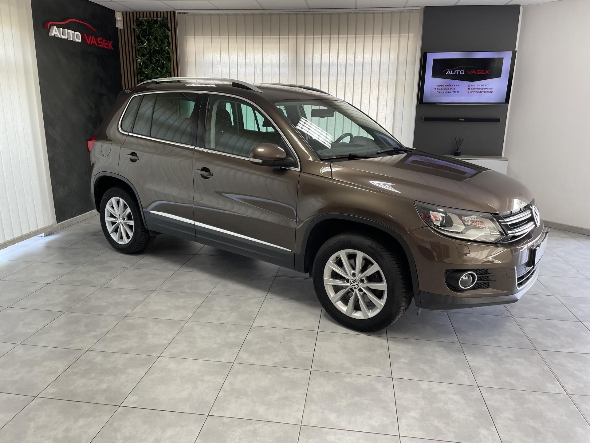 Volkswagen Tiguan, 2.0 TDi DSG 4x4 SERVISKA TZ - fotka 2