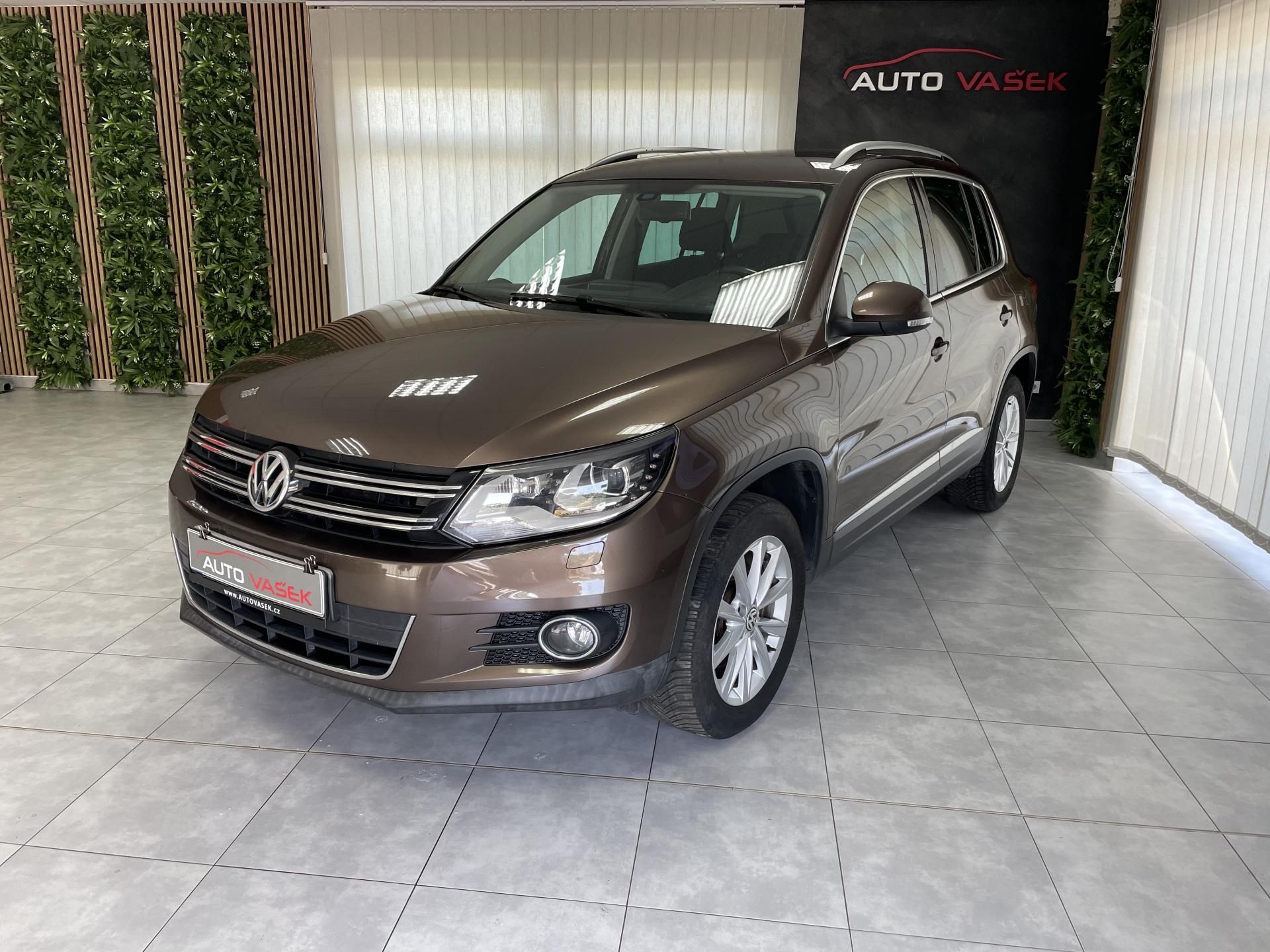 Volkswagen Tiguan, 2.0 TDi DSG 4x4 SERVISKA TZ - fotka 6