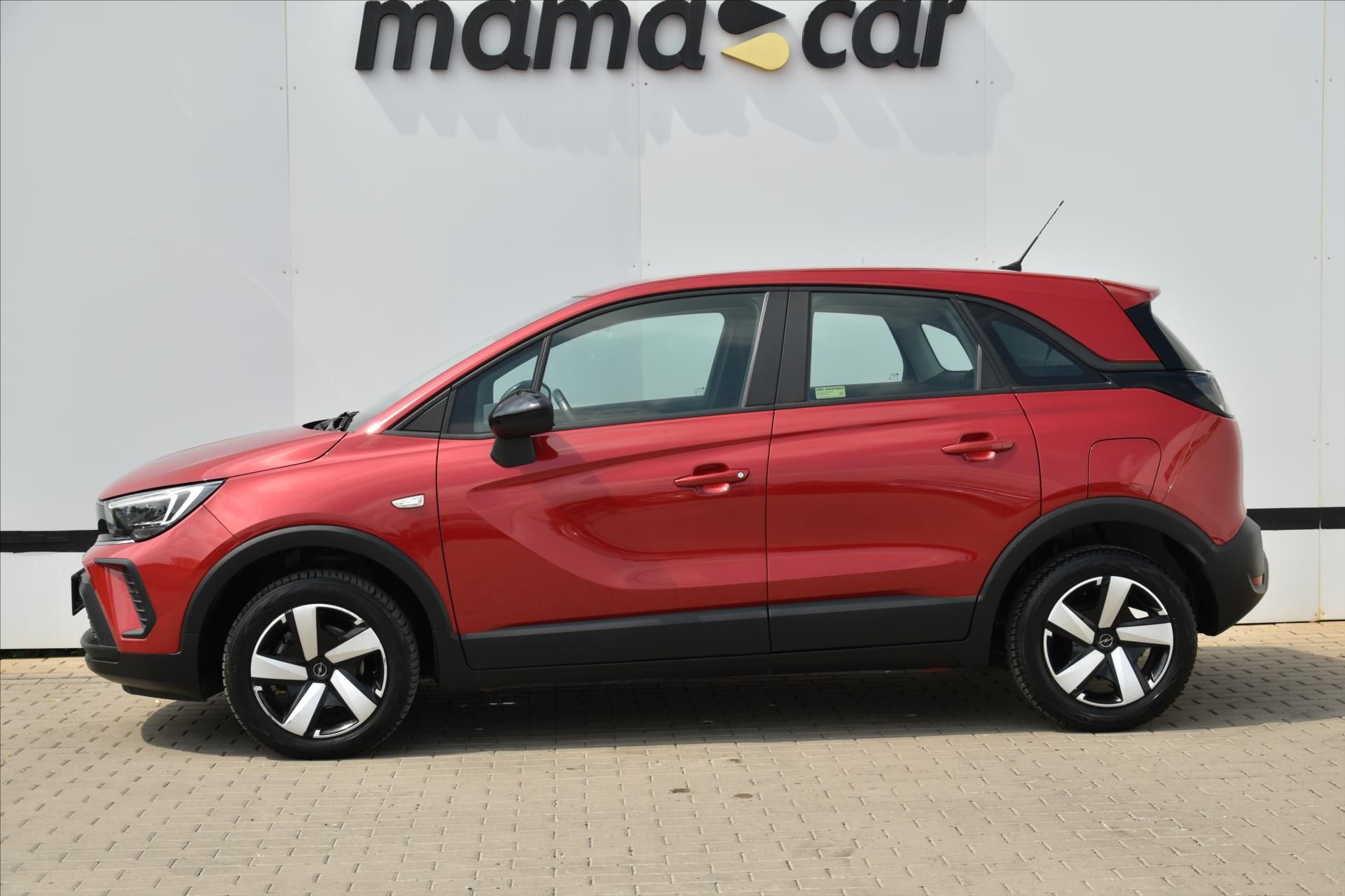 Opel Crossland, 1.2 TURBO AUTOMAT 1.MAJ. ČR - fotka 4