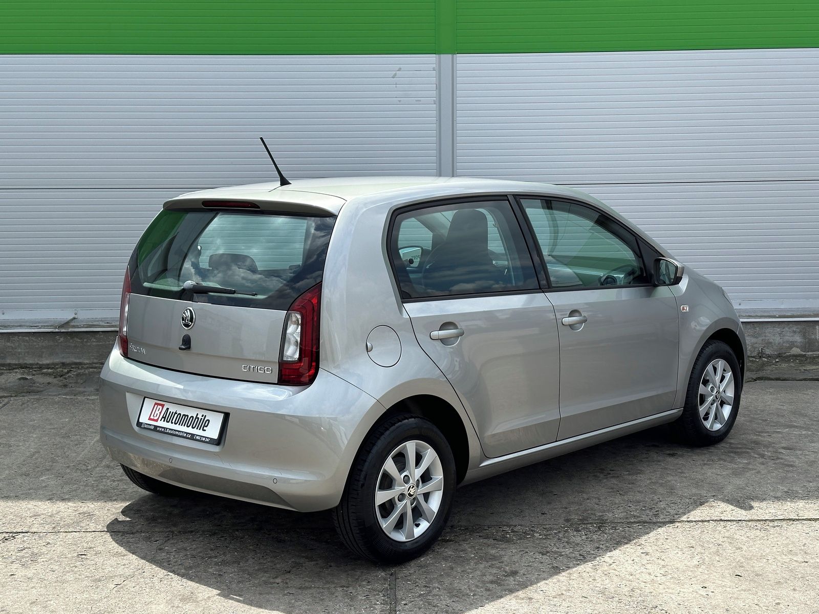 Škoda Citigo, 1.0MPi Automat 55kW KLIMA AC - fotka 4