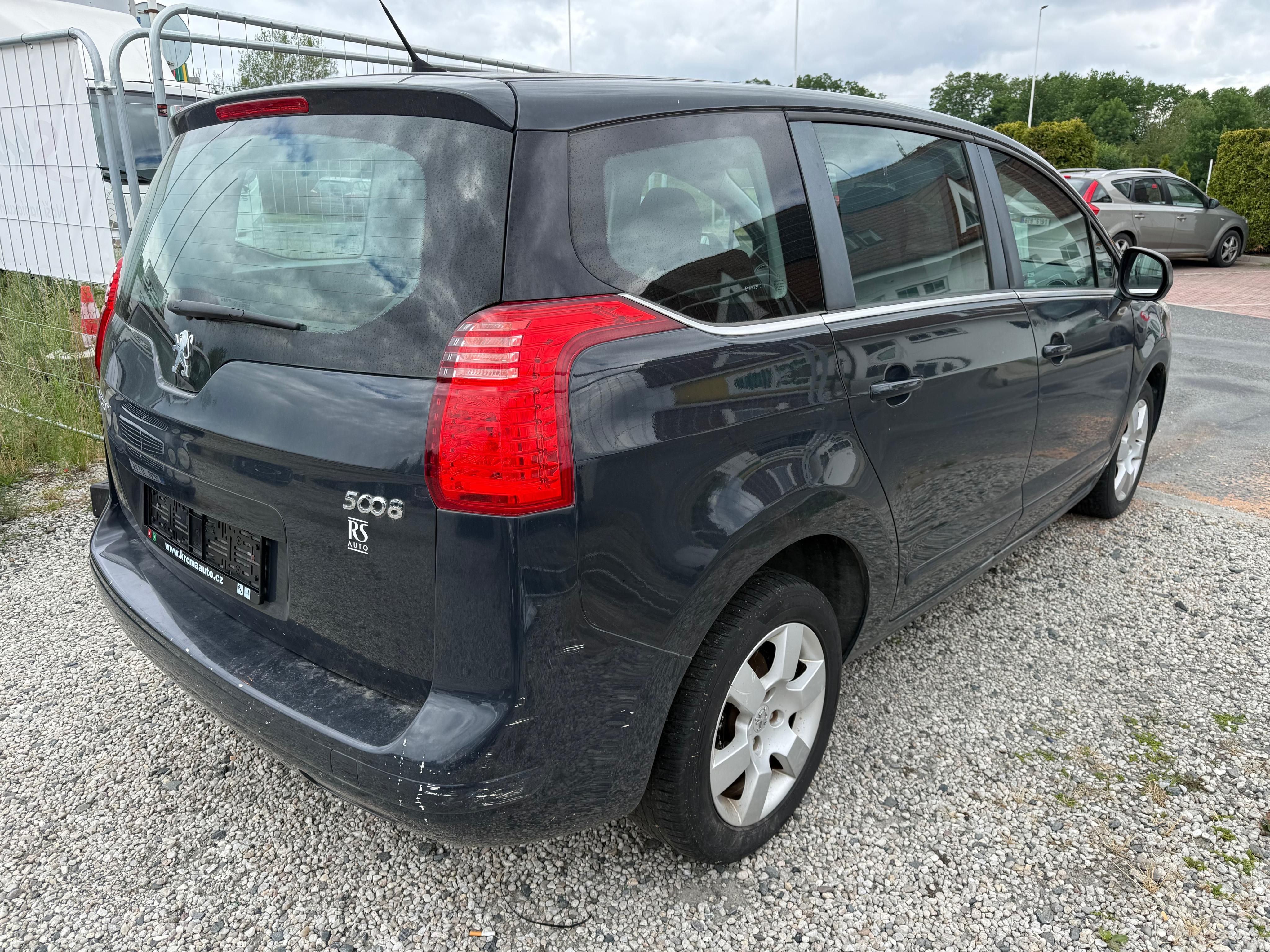 Peugeot 5008, 1,6 HDi 82 kw klima.Bez koroze - fotka 4