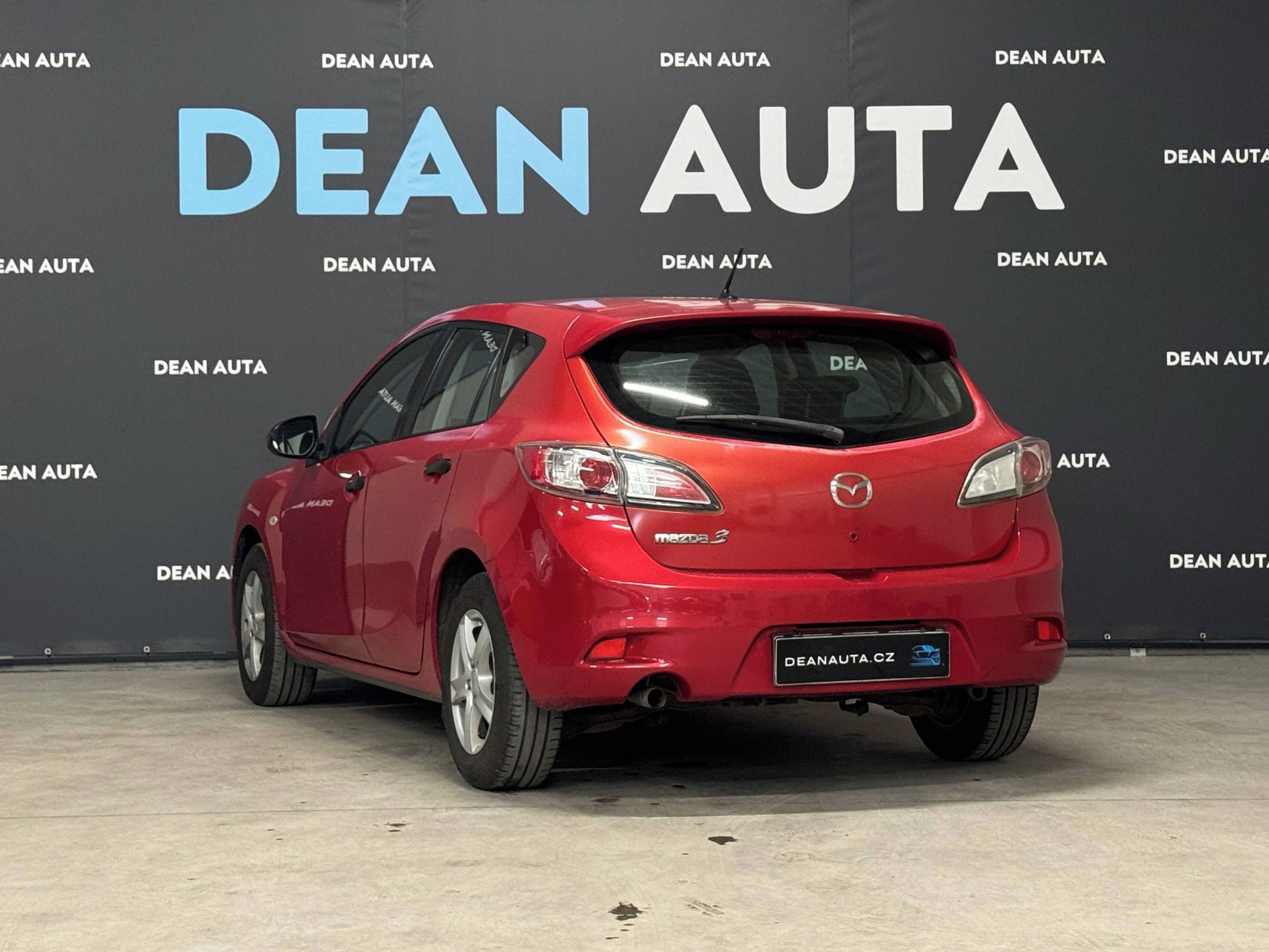 Mazda 3, 1.6i 77kw, ČR, Klima - fotka 4
