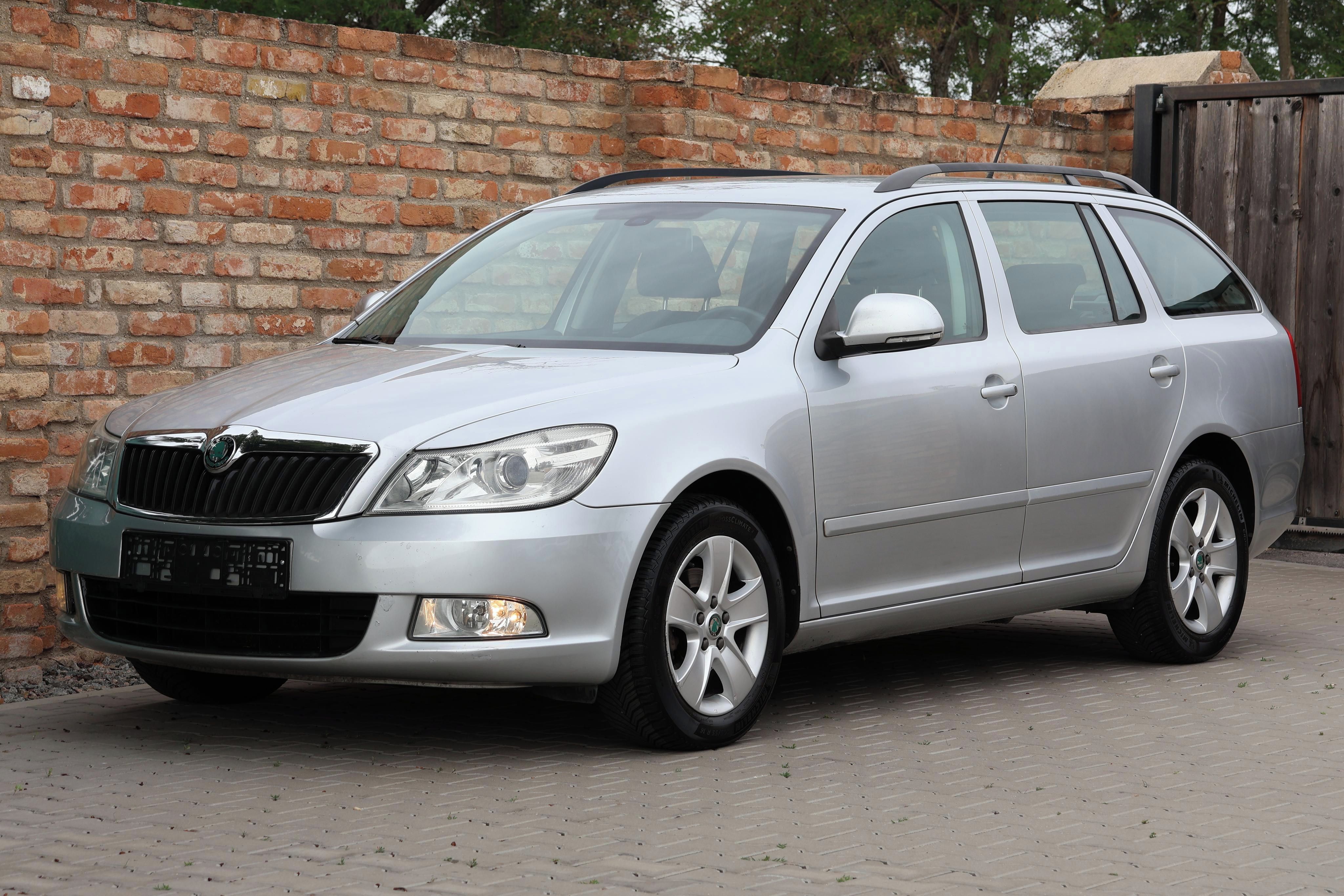 Škoda Octavia, 1.6TDI 77kW Servis Škoda 1Maji