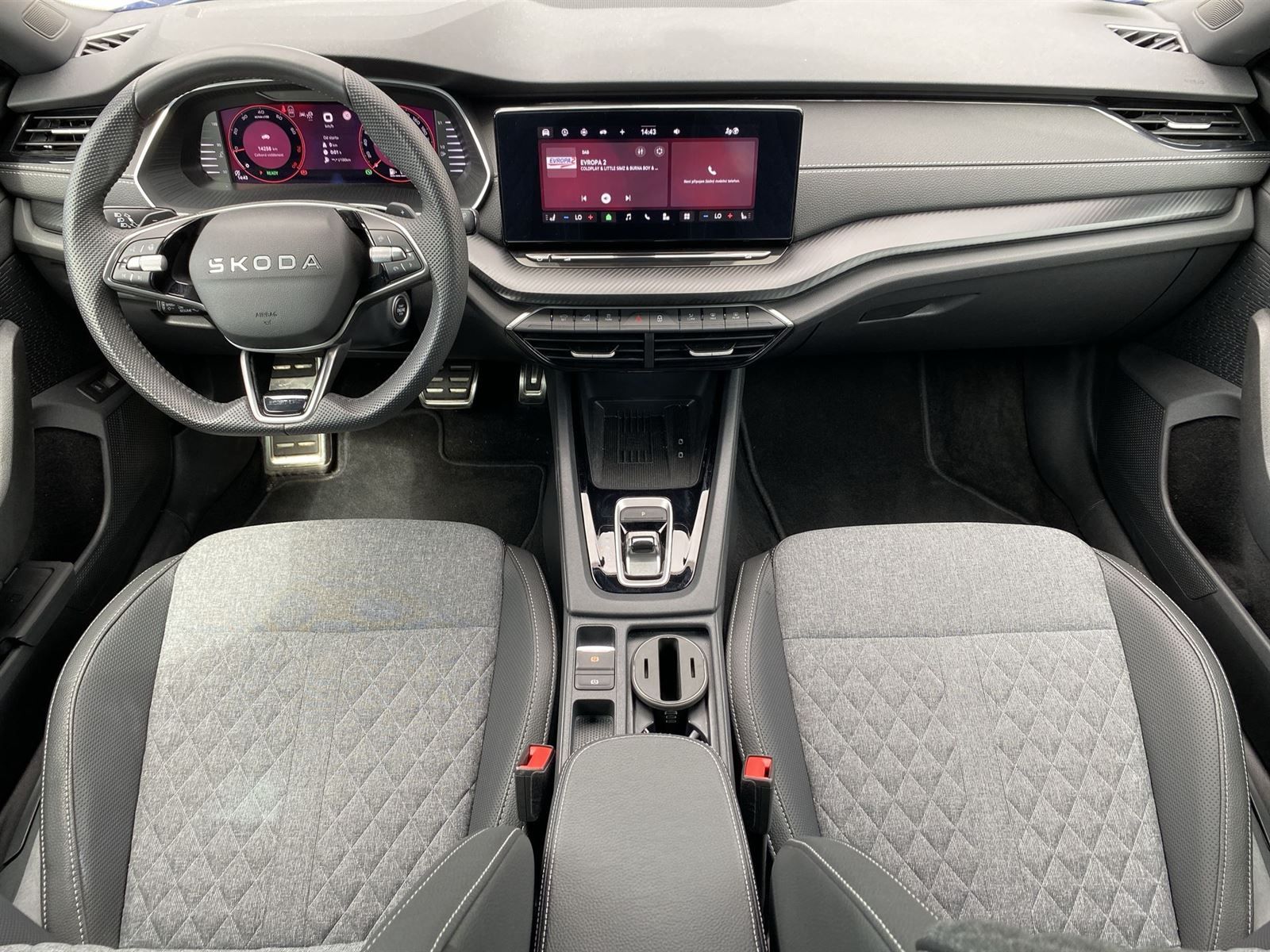 Škoda Octavia, Combi 1.5 TSI DSG Sportline - fotka 5