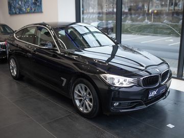 320i xDrive GT