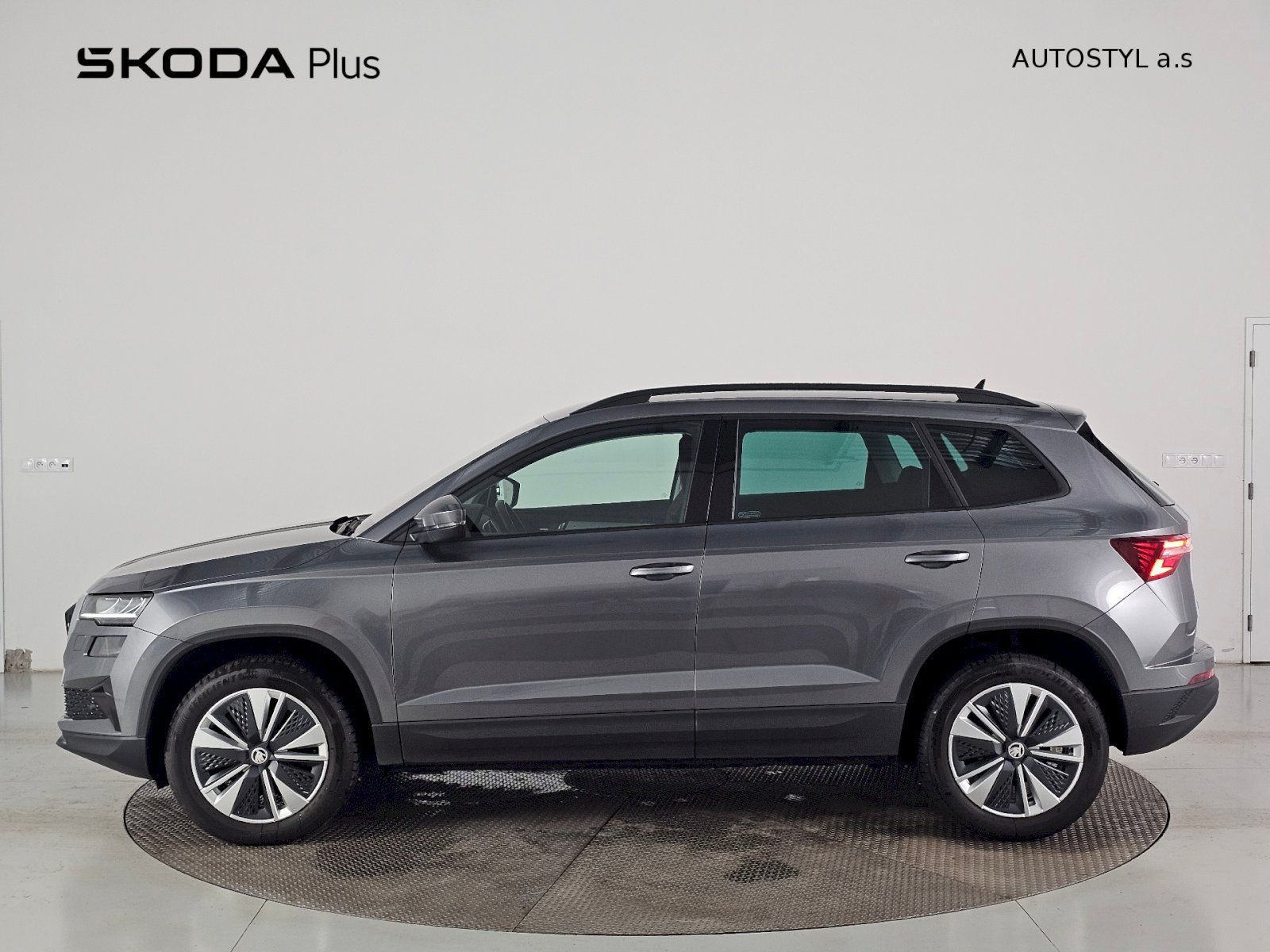Škoda Karoq, 1.5TSi 110kW AMBITION PLUS - fotka 3