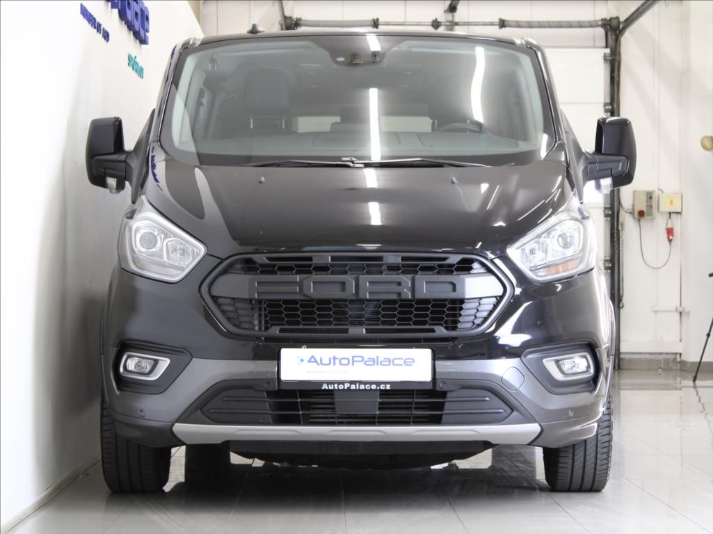Ford Tourneo Custom, 2,0 EB 125kW AT Active 1.maj. - fotka 2