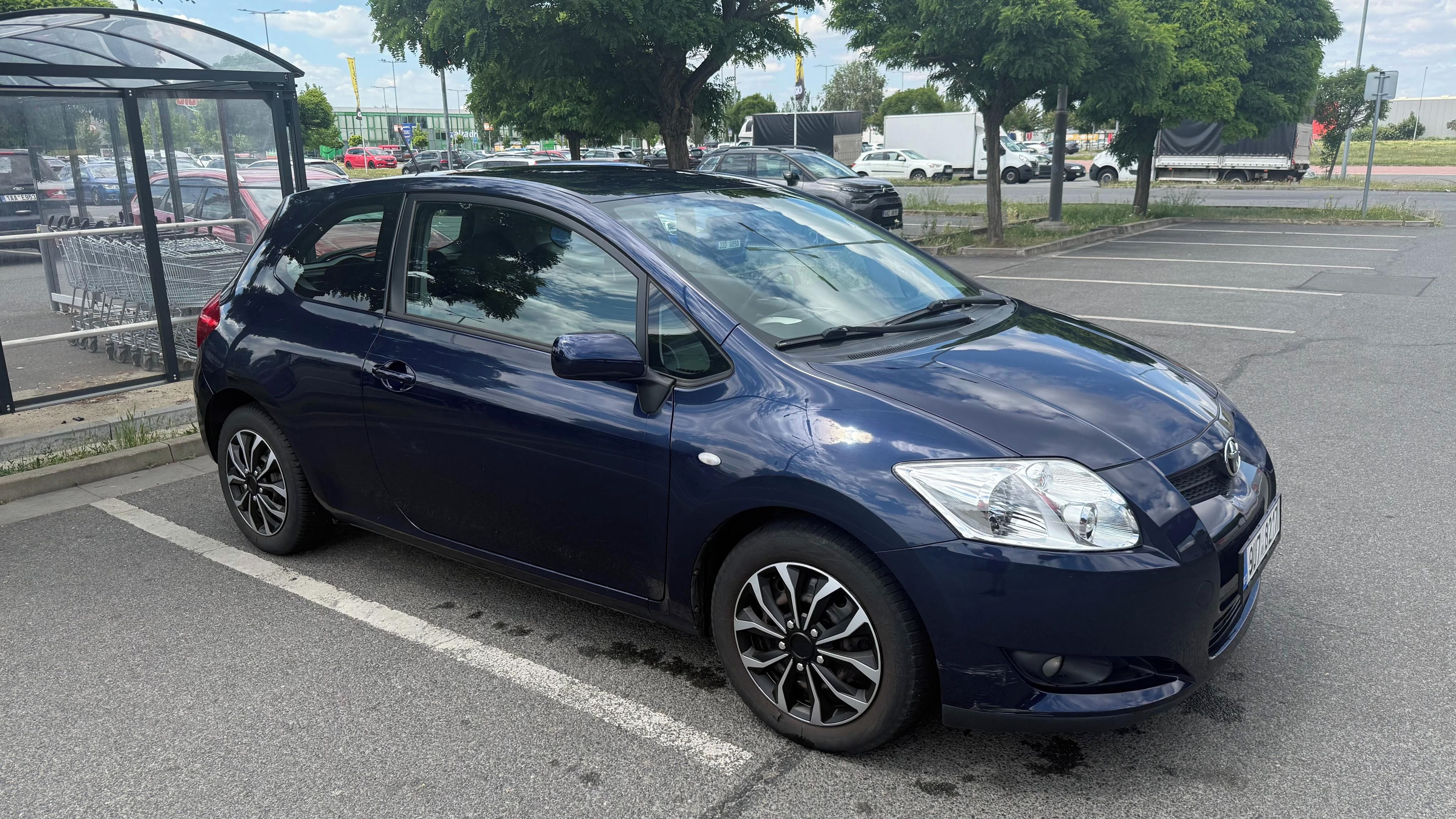 Toyota Auris, Toyota Auris 1.6 benzín 91kW