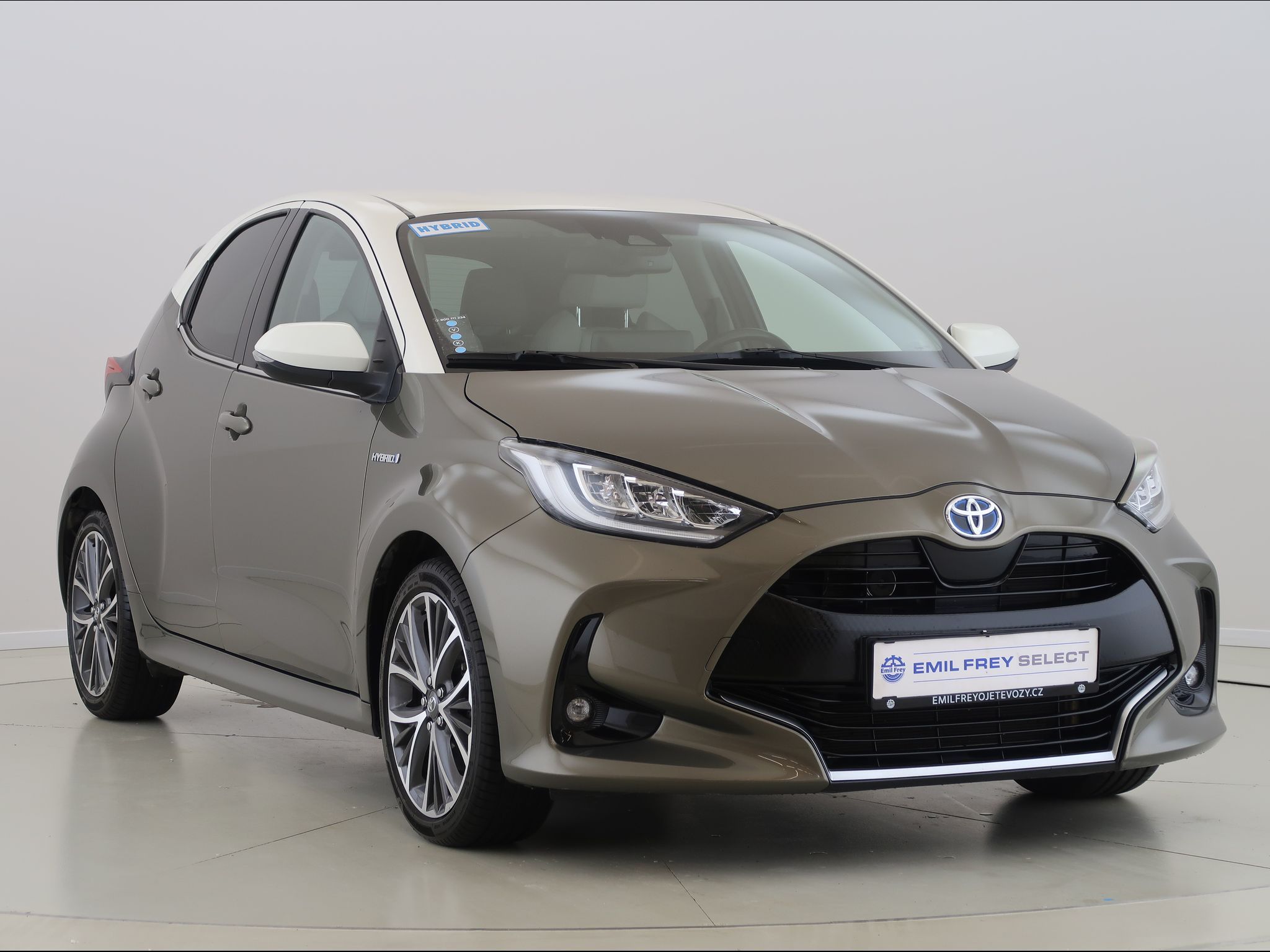 Toyota Yaris, 1.5Hybrid,CZ,SelectionElegant, - fotka 4