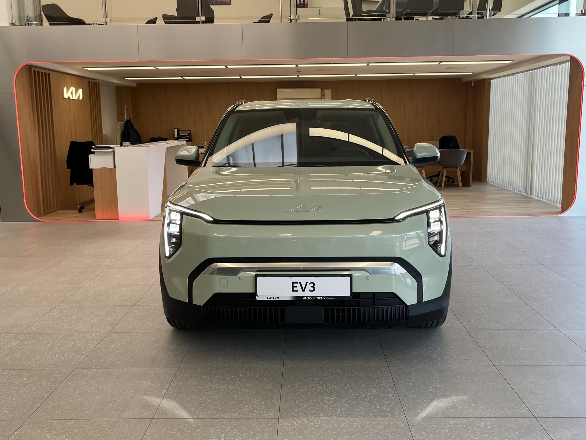 Kia EV3, EARTH 81,4 kWh, ADAS + V2L - fotka 2