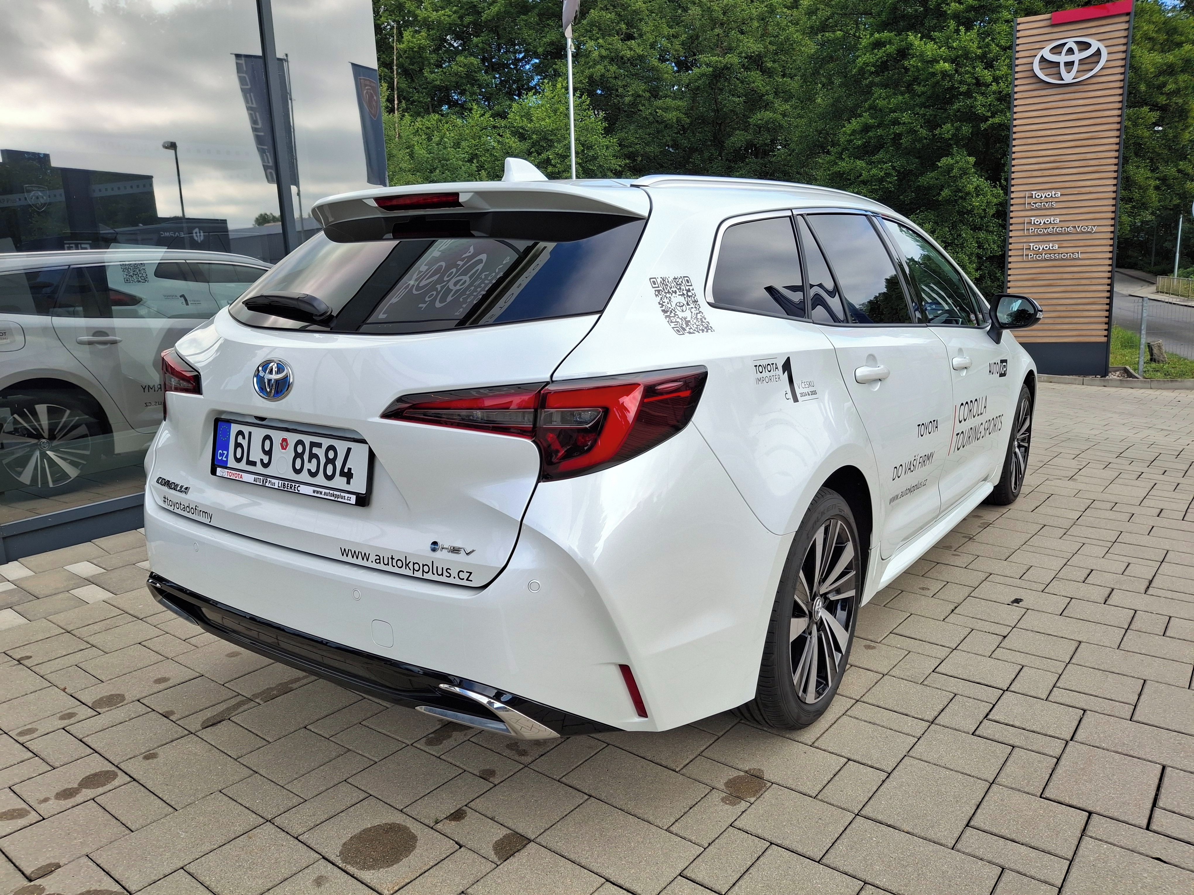 Toyota Corolla, TS 1.8 HEV STYLE - fotka 4