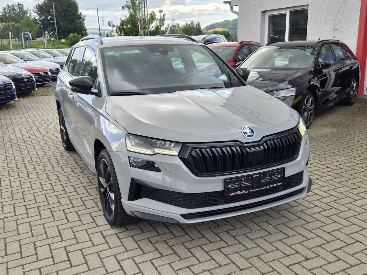 Škoda Karoq, 1,5 TSi DSG SPORTLINE *MATRIX* - fotka 4