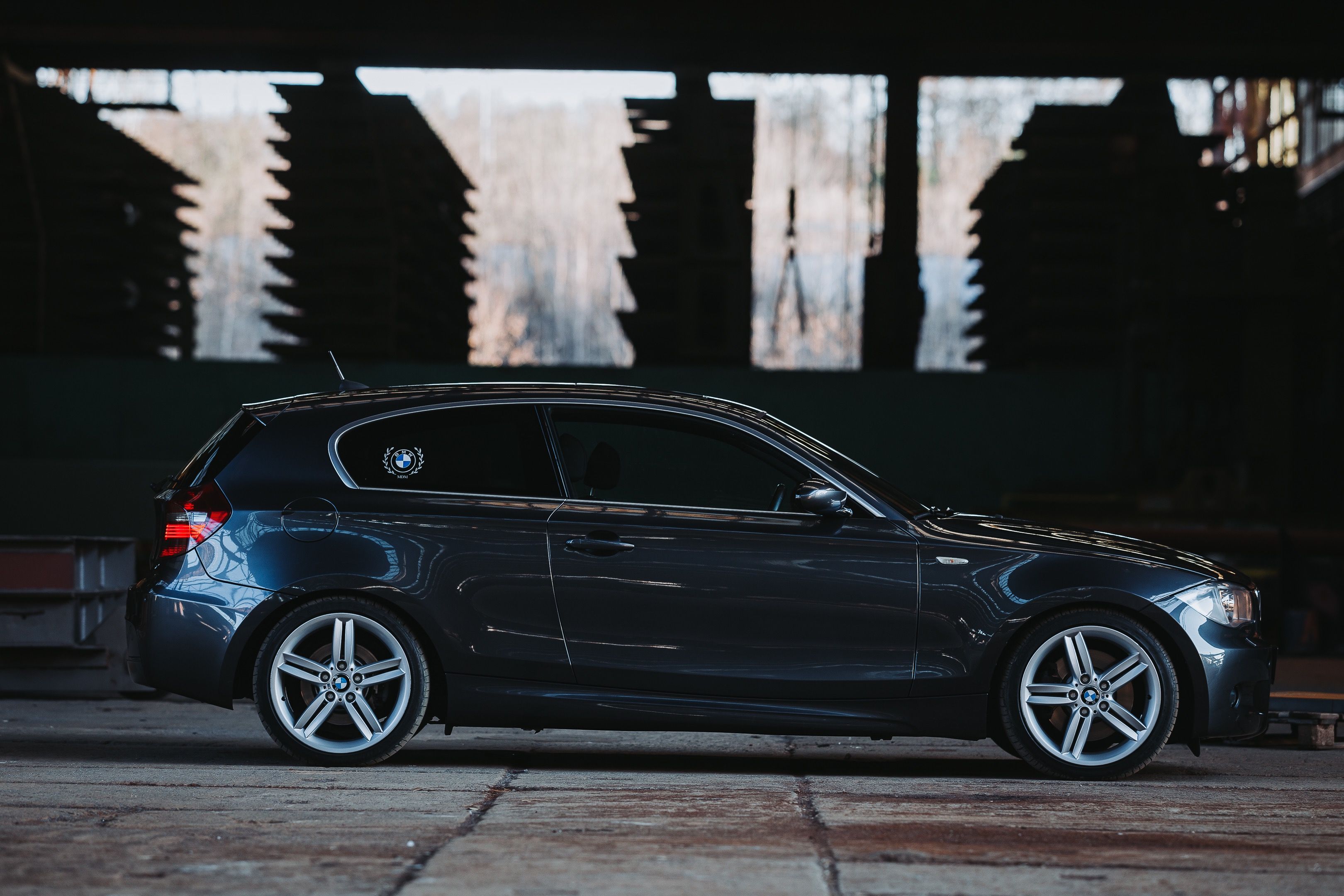 BMW Řada 1, 30i M-paket/ stř.okno/ keyless - fotka 4