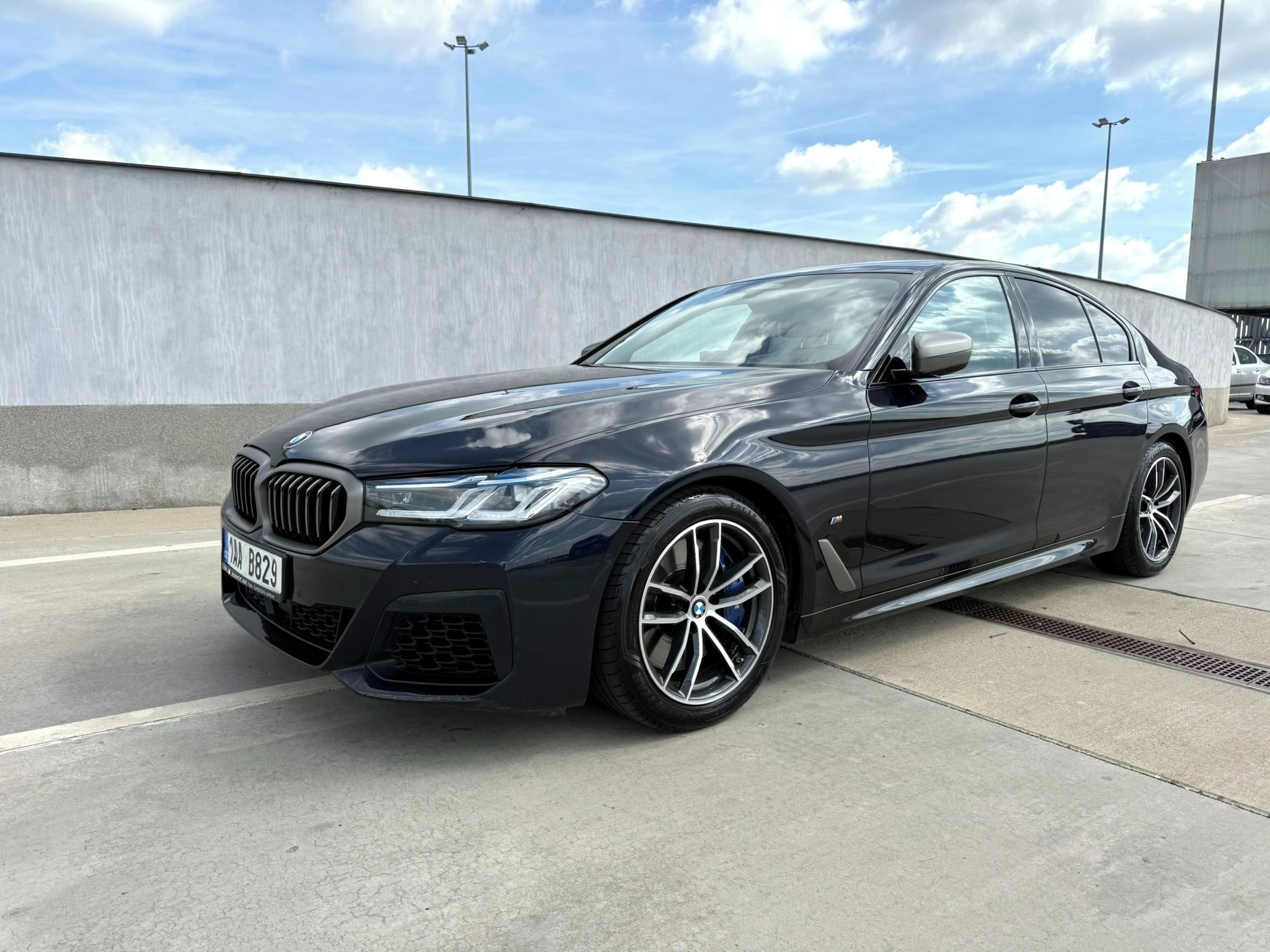 BMW Řada 5, M5 - M550i xDrive Laser Záruka
