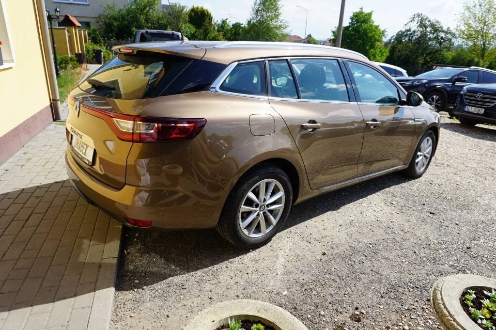 Renault Mégane, 1,2  1,Majitel  nové v ČR - fotka 5