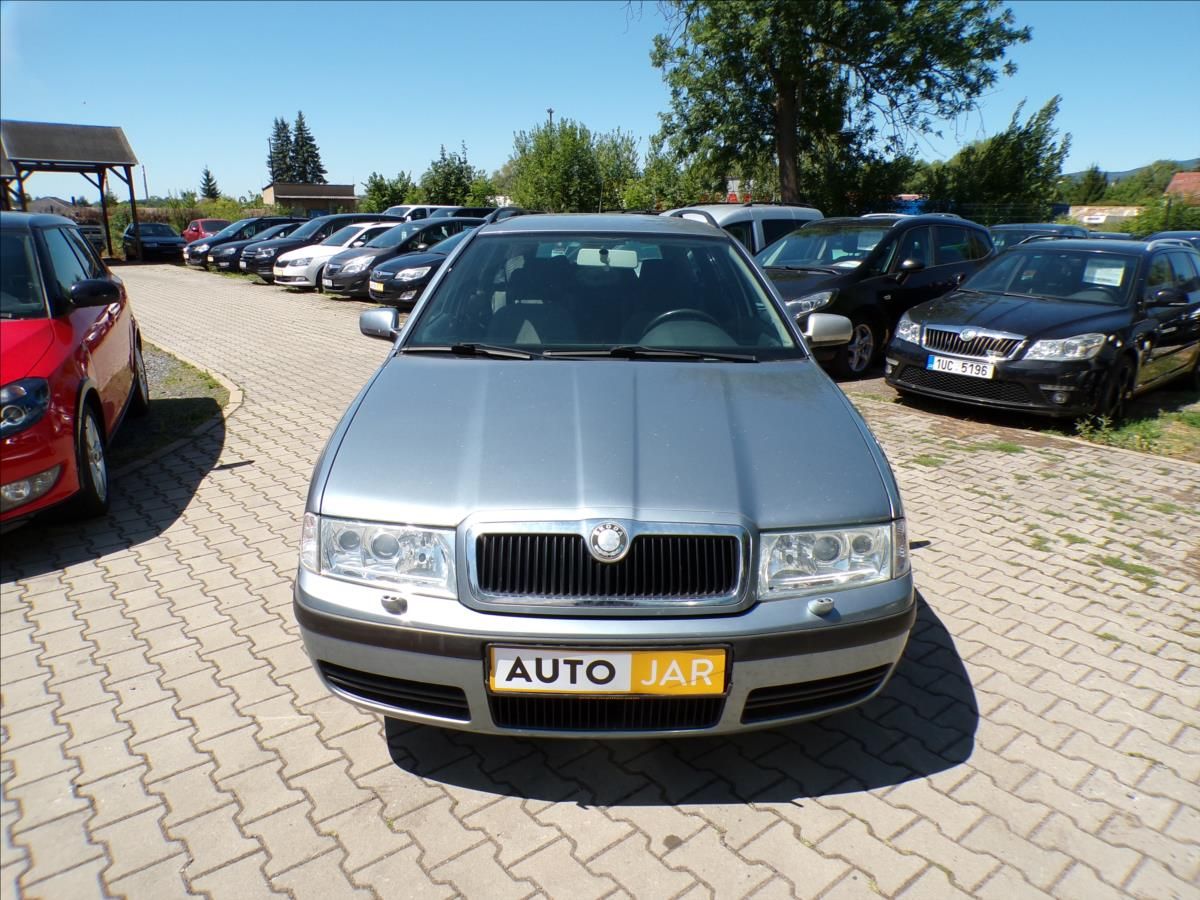 Škoda Octavia, 1,8 20V-TURBO  TAŽNÉ ZAŘÍZENÍ - fotka 3