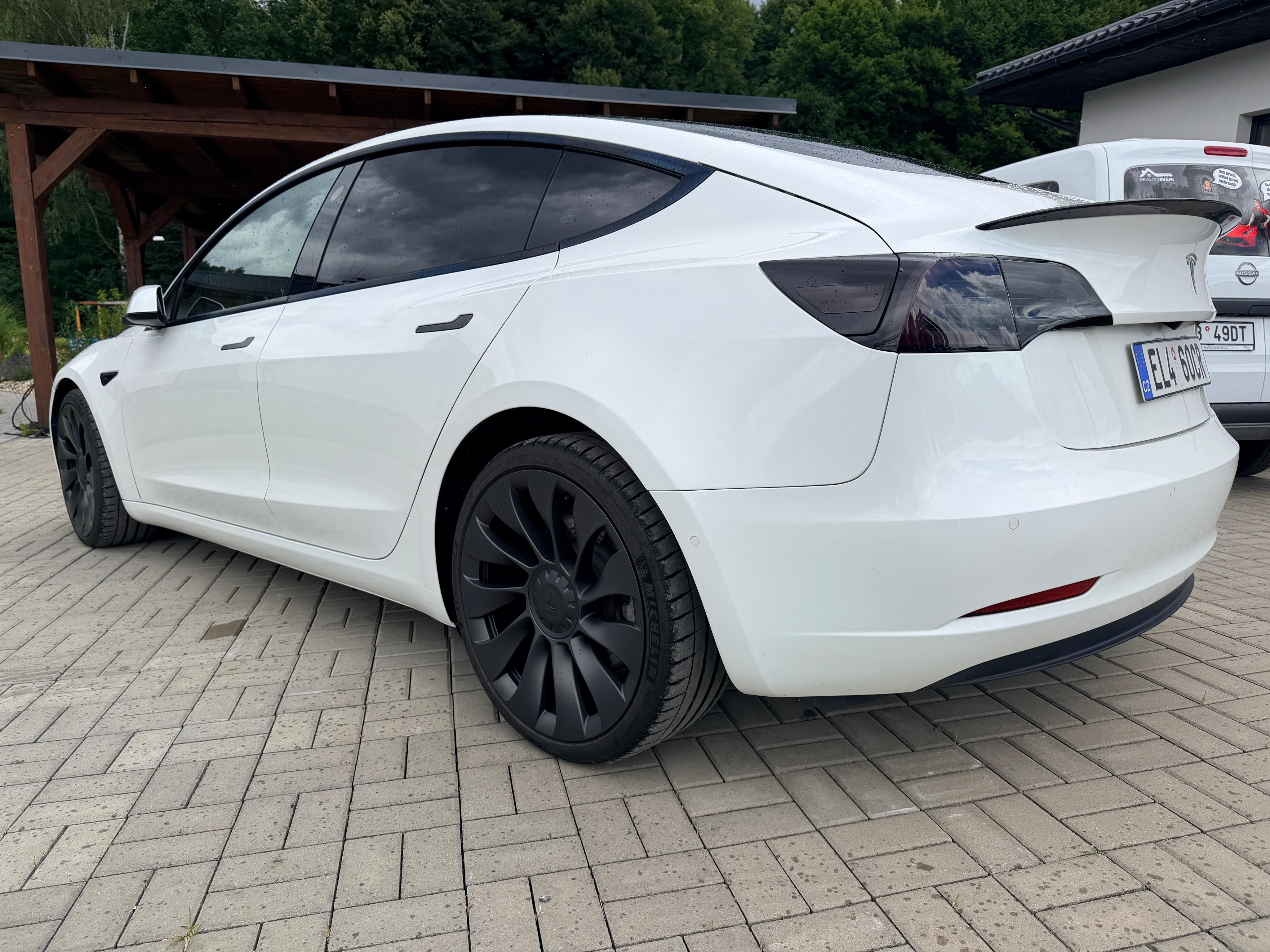 Tesla Model 3, Dual Motor, Long range - fotka 6