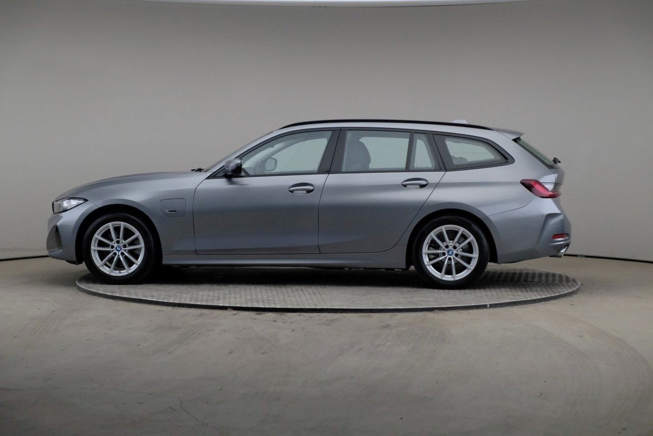BMW Řada 3, 330e xDrive Tažné Sport. sed. - fotka 4