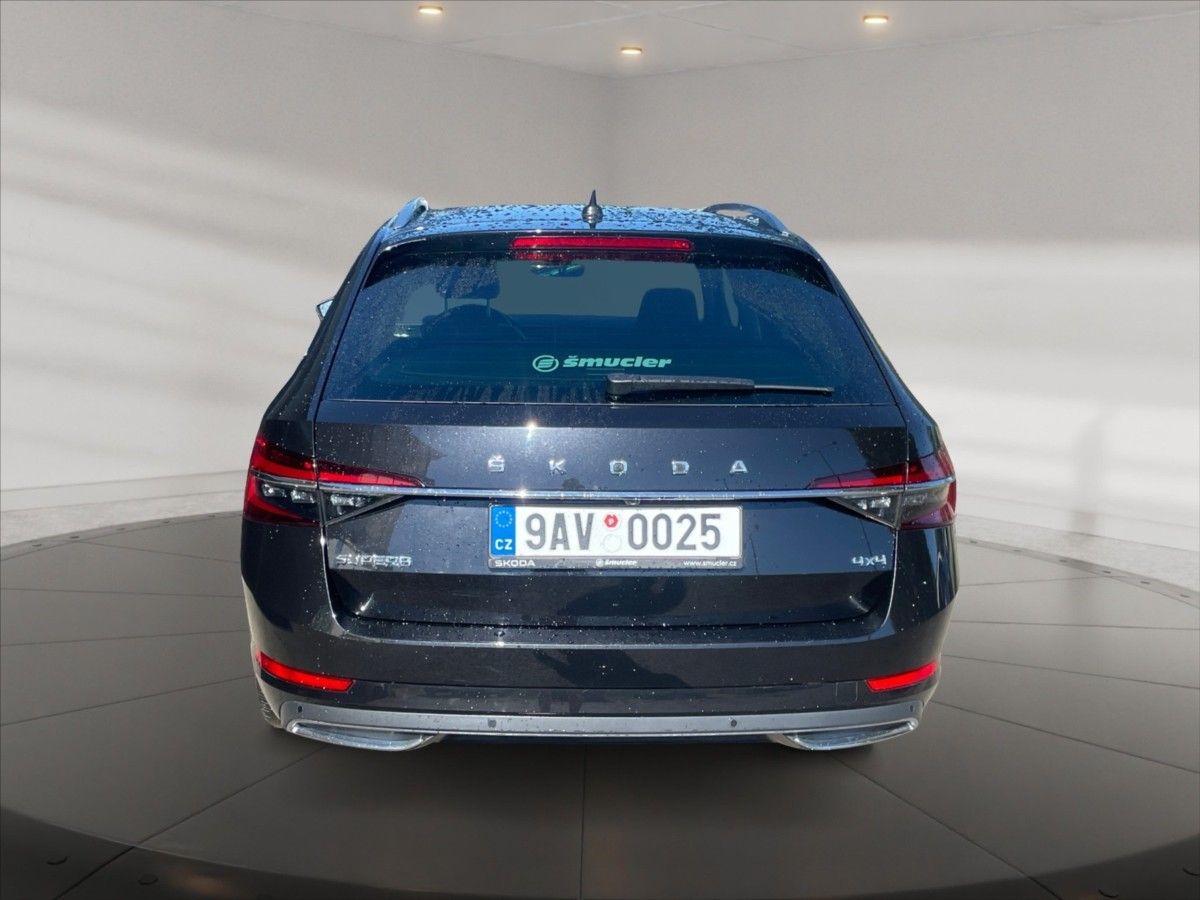 Škoda Superb, 2,0 TDI 147 4x4 L&K DSG - fotka 5