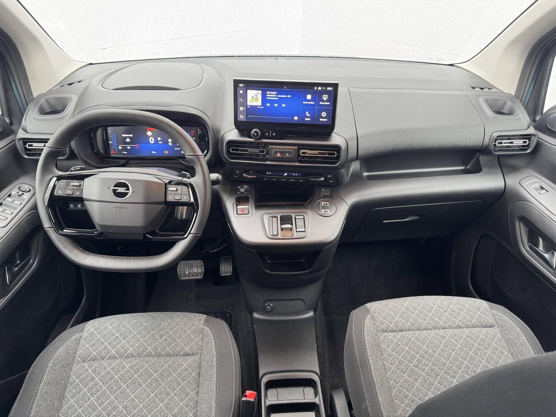 Opel Combo, Combi Edition Plus L1 AT8 1,5 - fotka 6