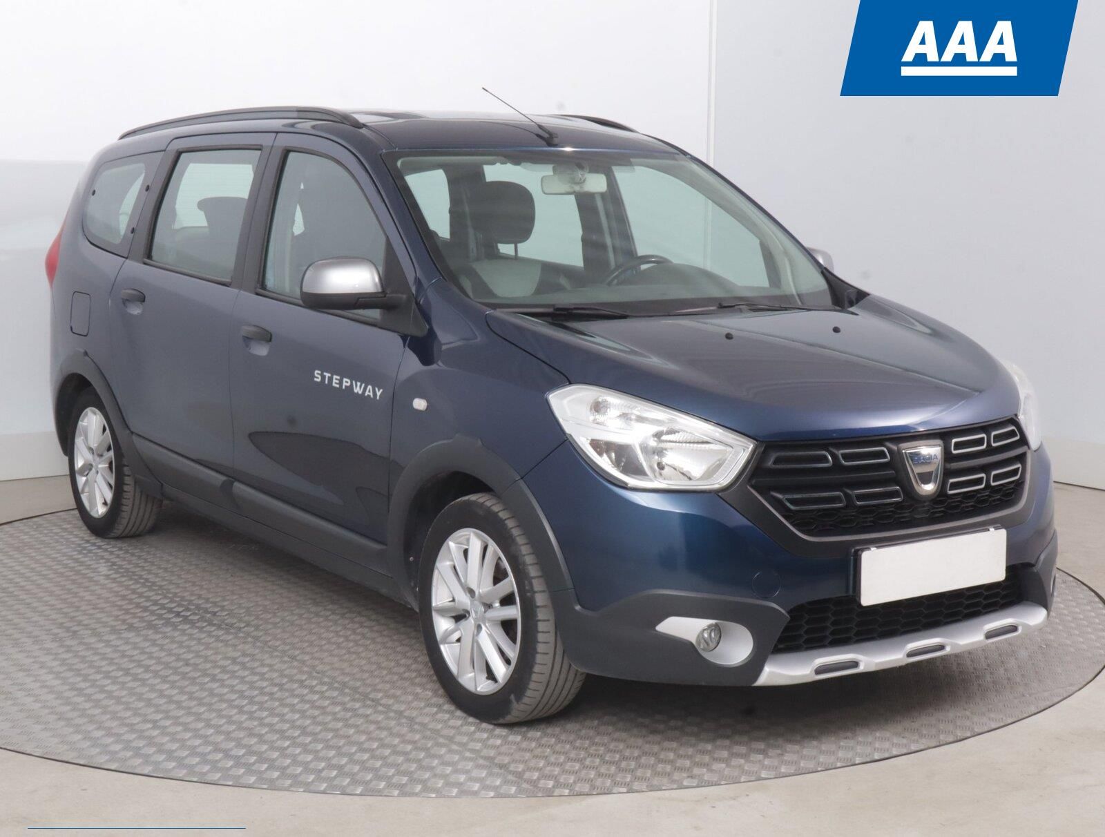 Dacia Lodgy, 1.3 TCe, Stepway, 7 míst