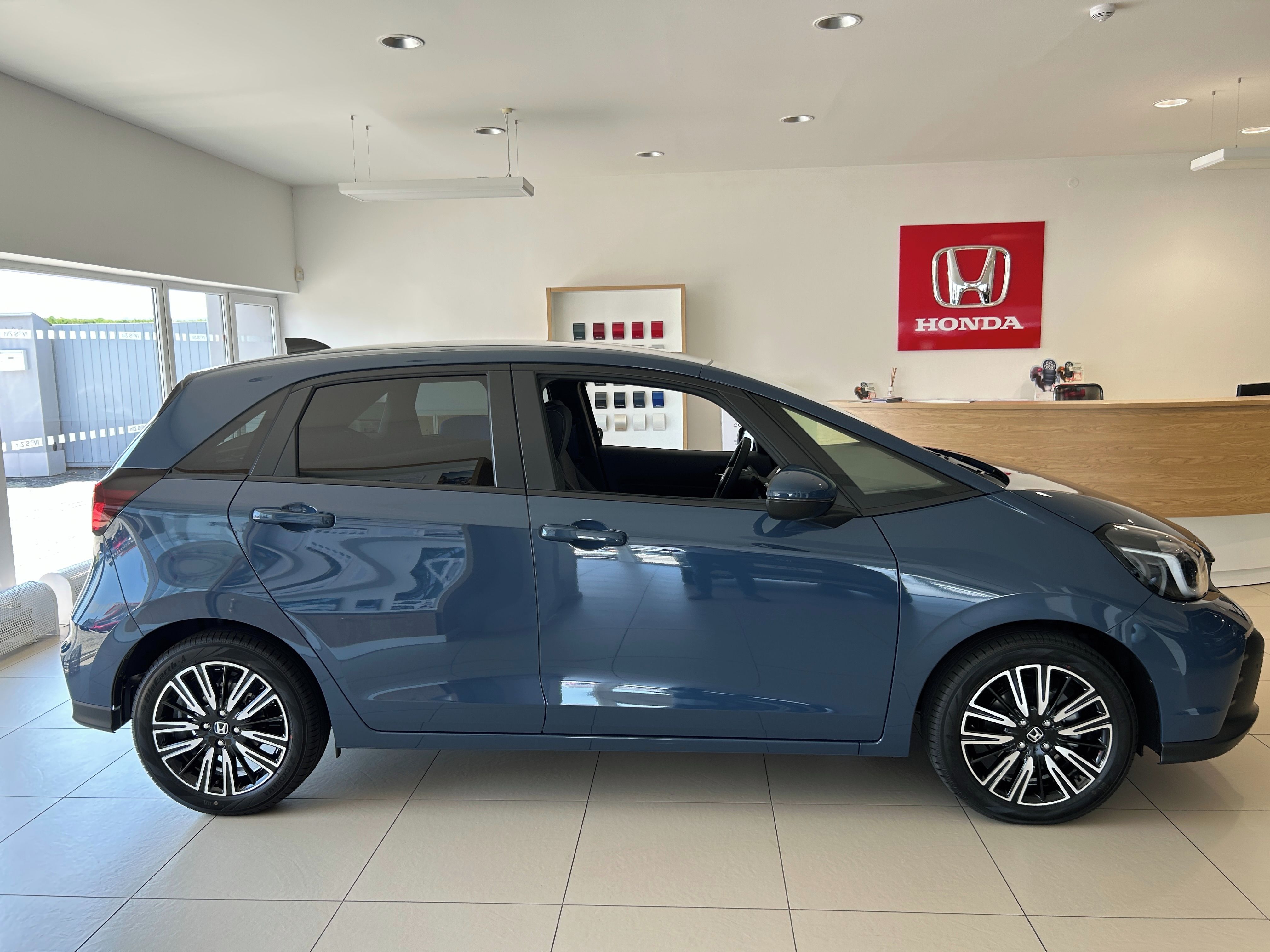 Honda Jazz, 1.5 e:HEV Advance - fotka 2